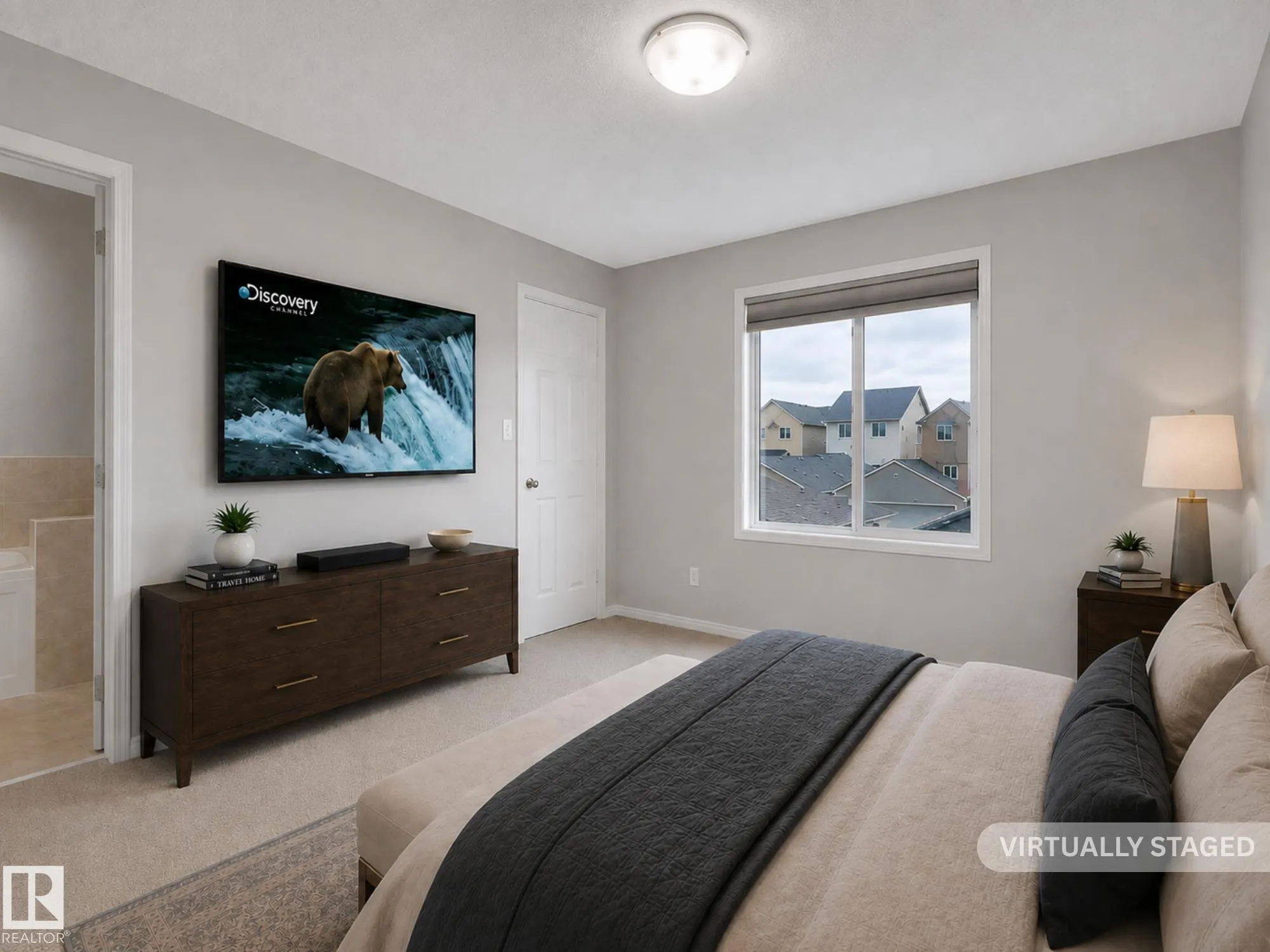 2801 Coughlan Green