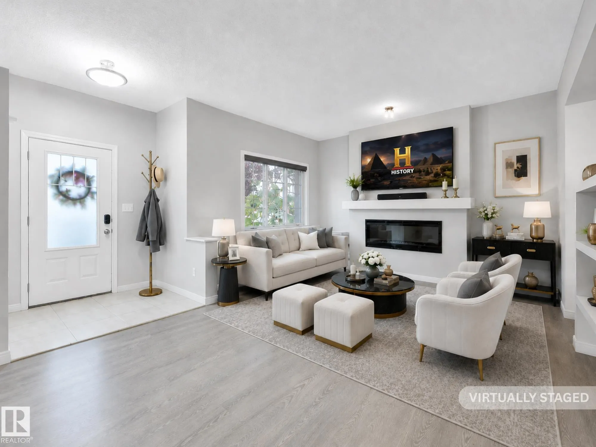2801 Coughlan Green