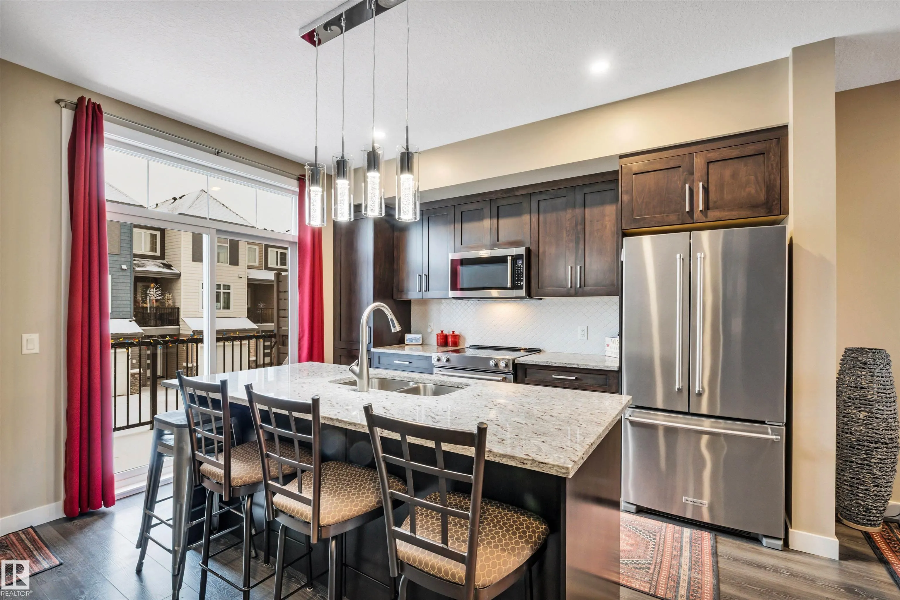 600 BELLEROSE Drive