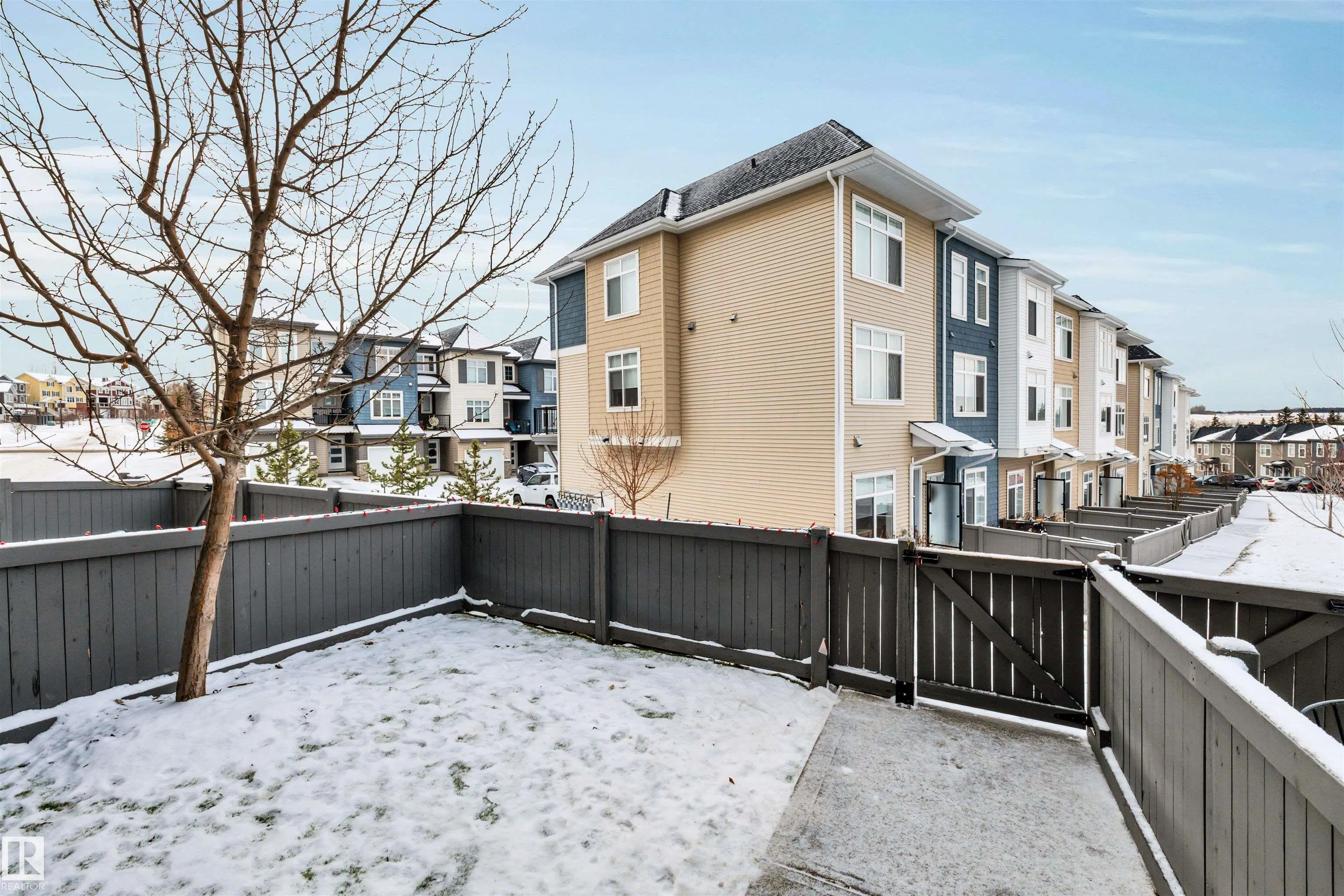 600 BELLEROSE Drive