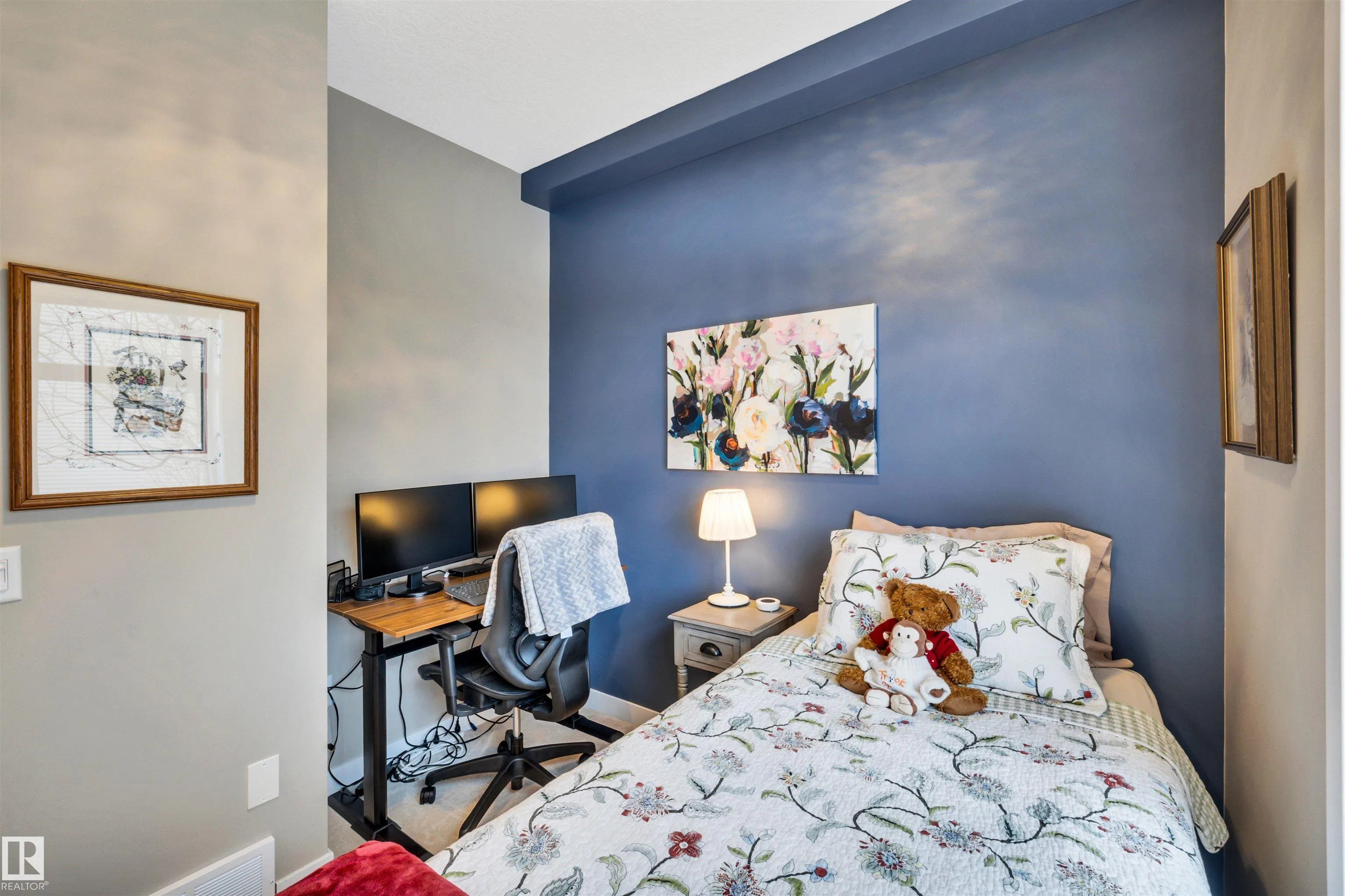 600 BELLEROSE Drive