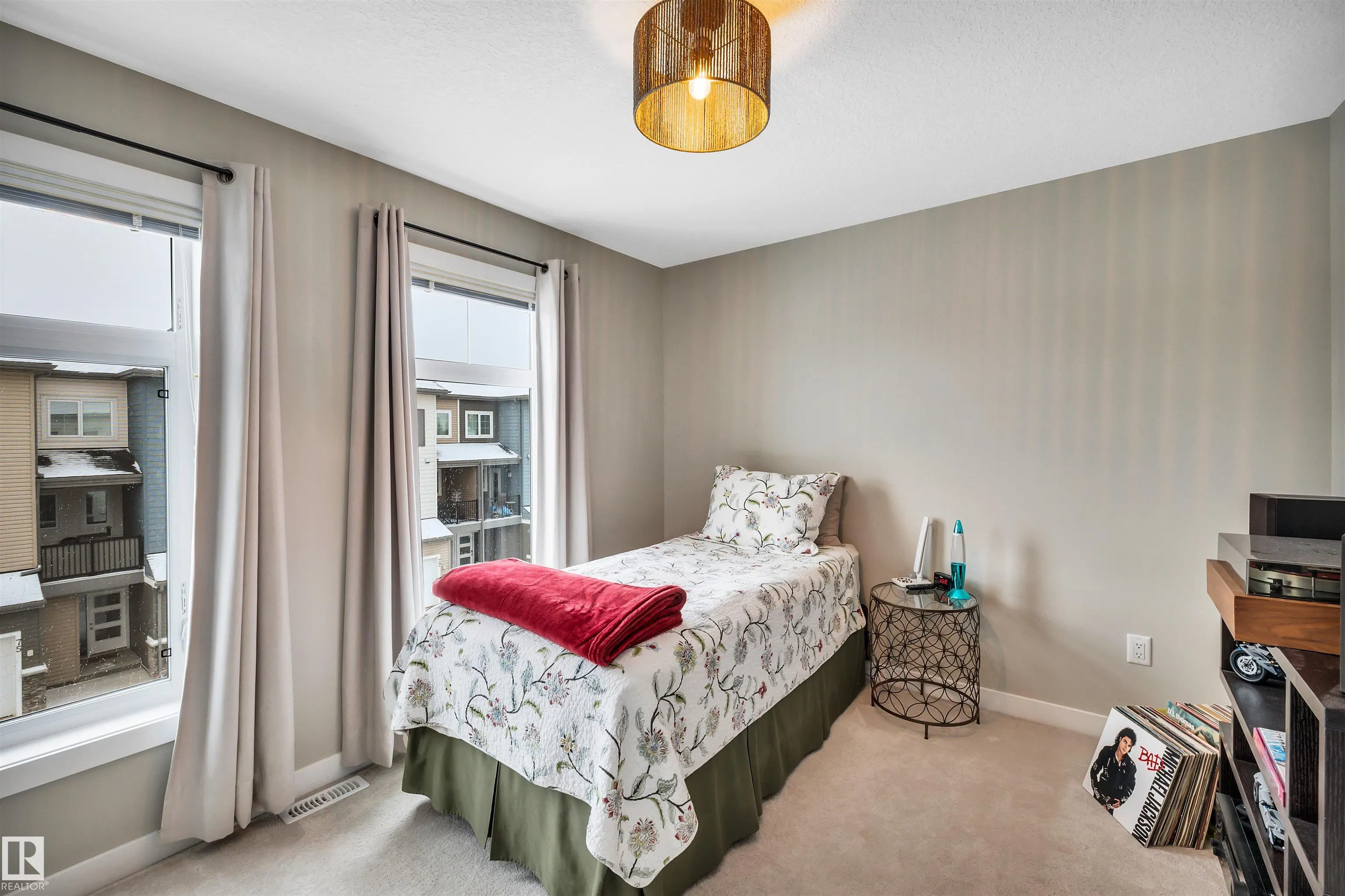 600 BELLEROSE Drive