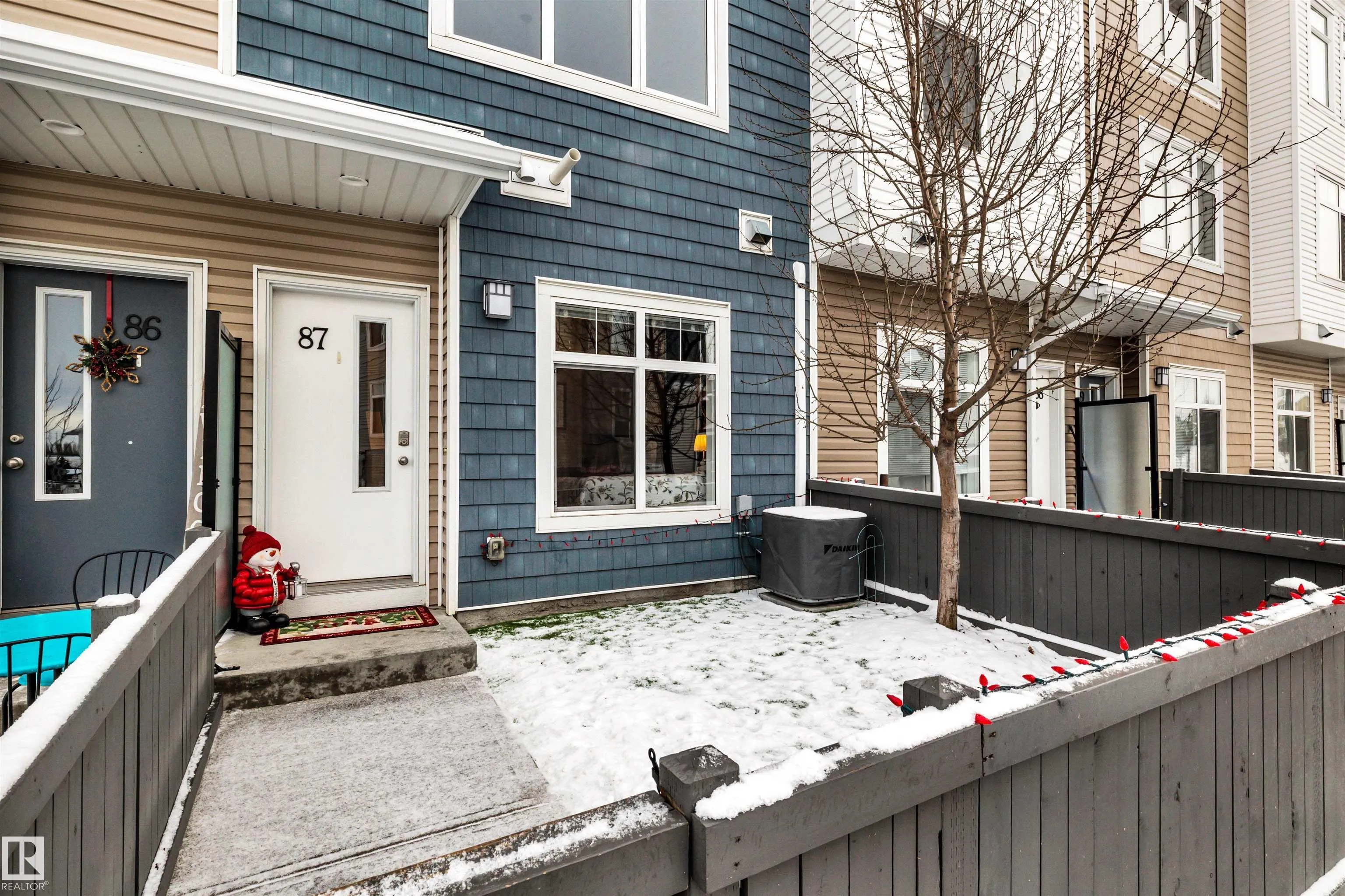 600 BELLEROSE Drive
