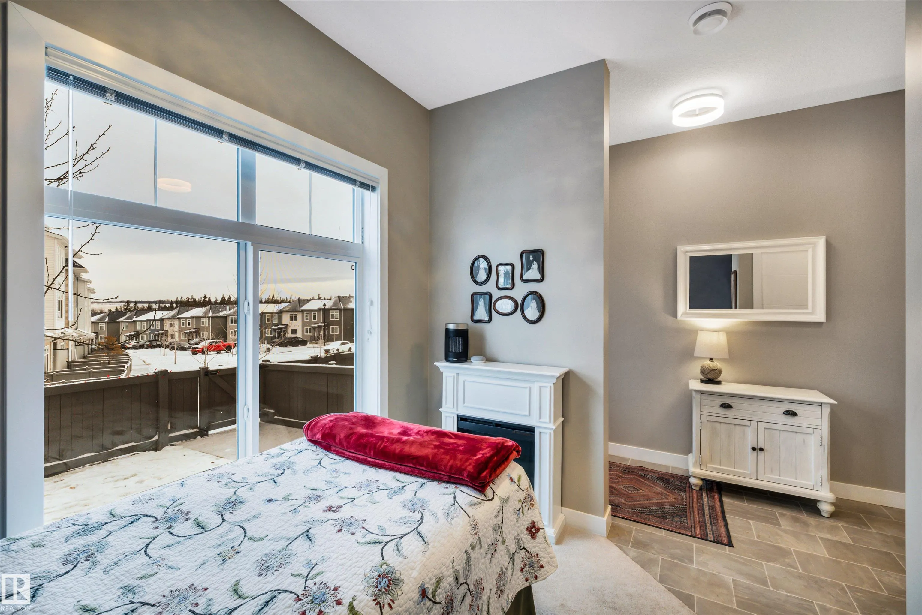 600 BELLEROSE Drive