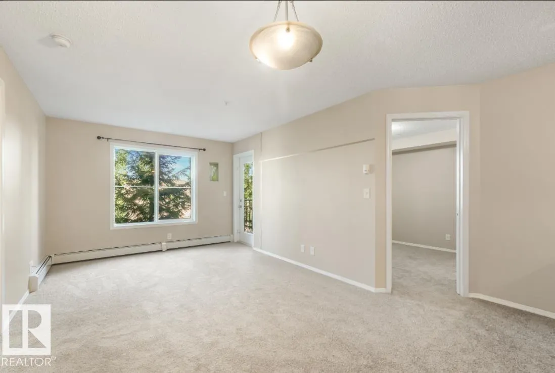 534 WATT Boulevard