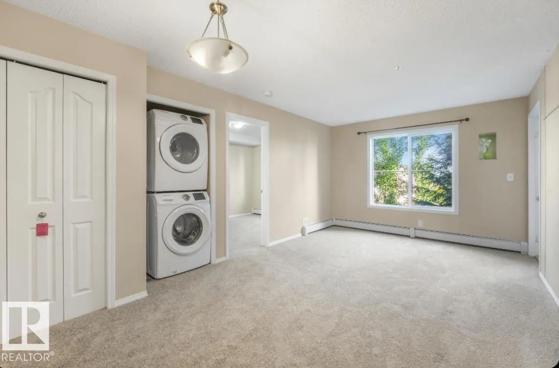 534 WATT Boulevard