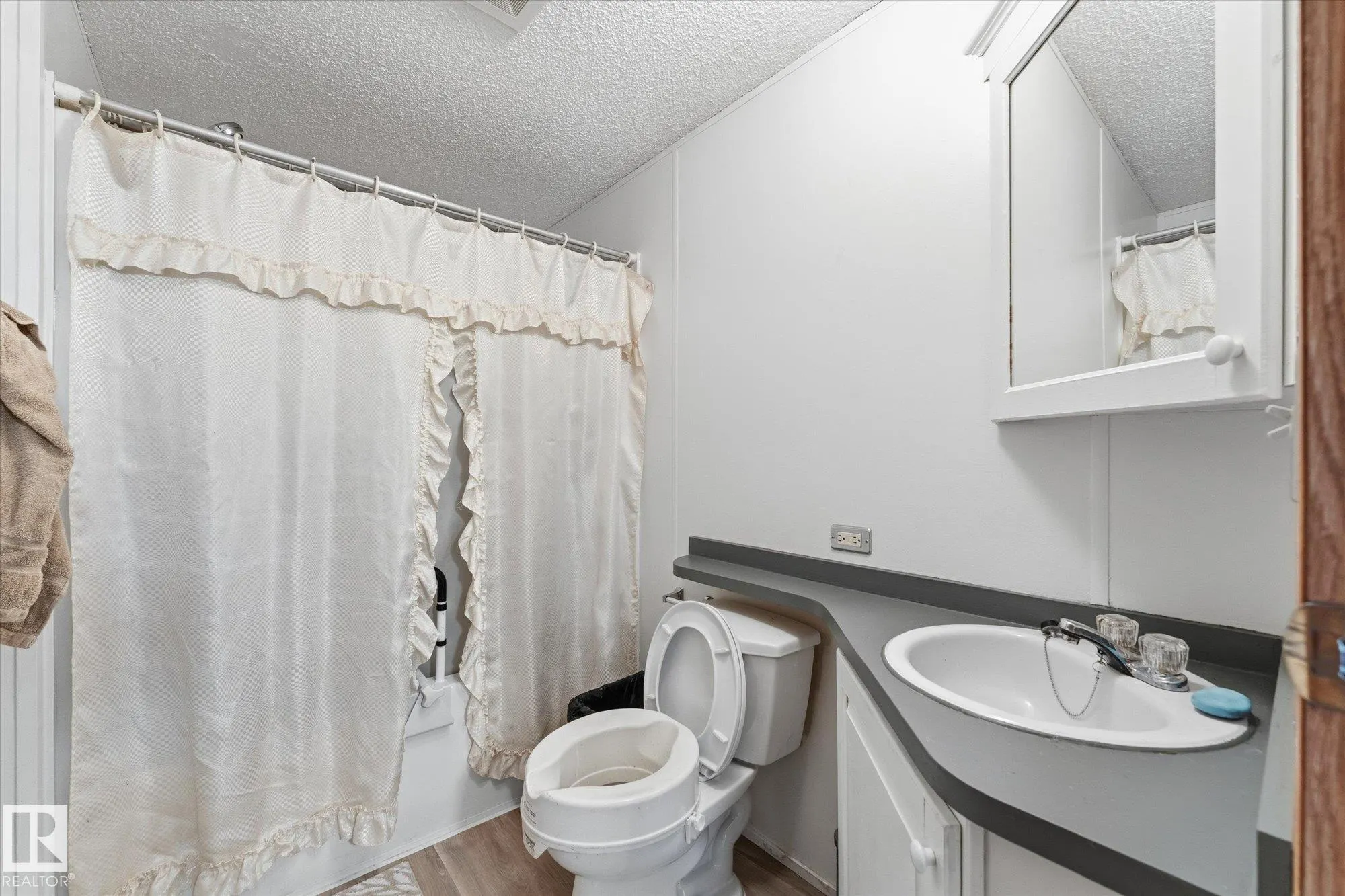 53222 Range Road 272