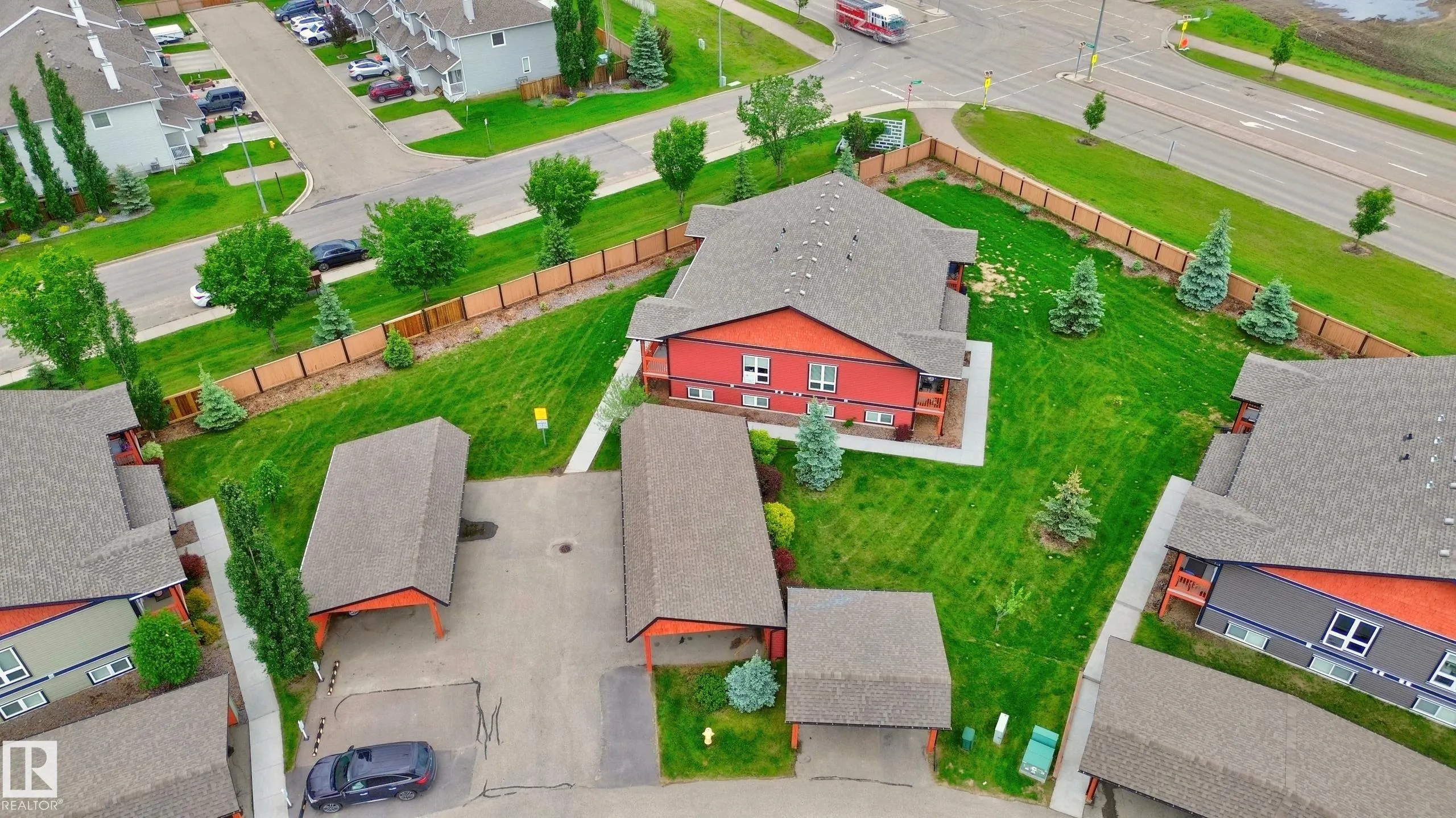 1602 GRAYBRIAR Green