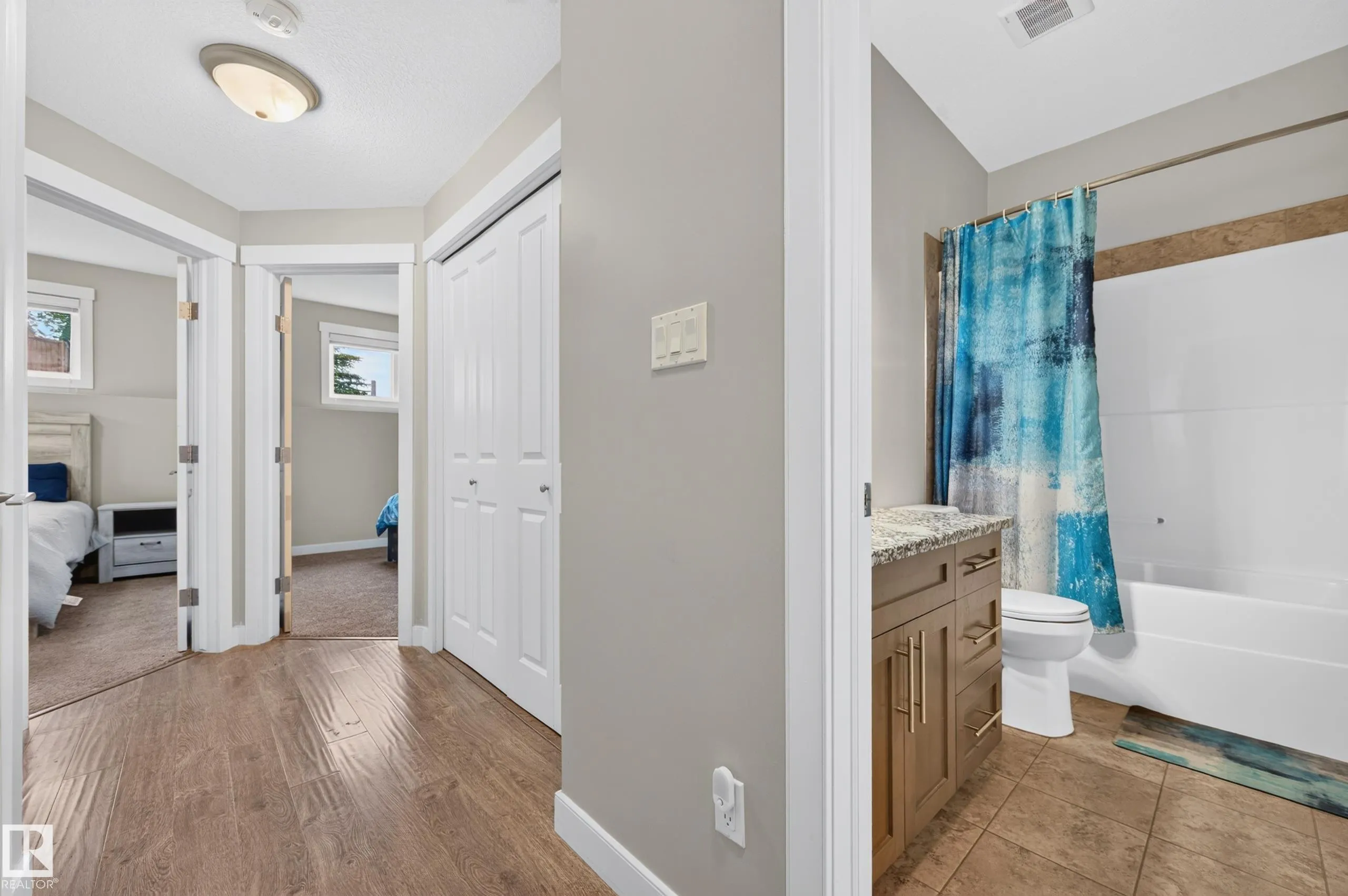 1602 GRAYBRIAR Green