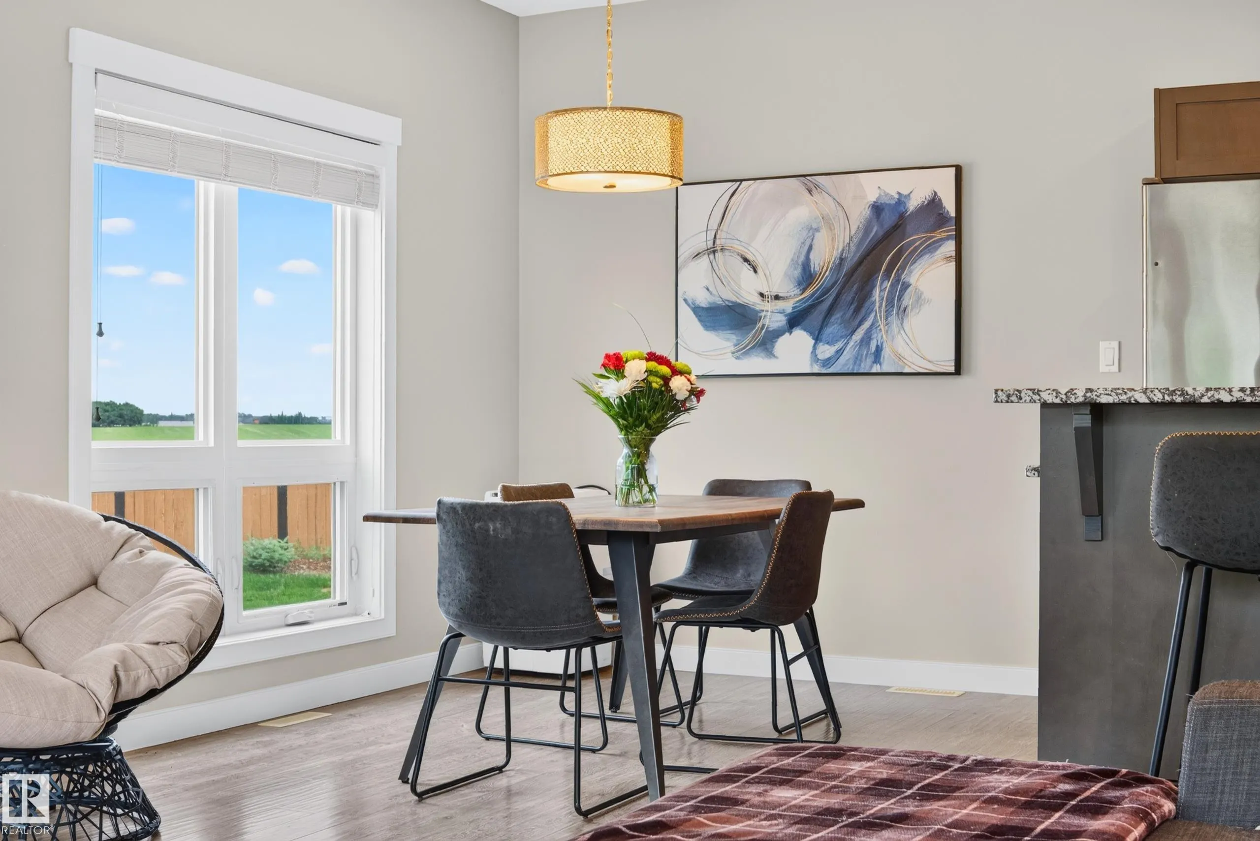 1602 GRAYBRIAR Green