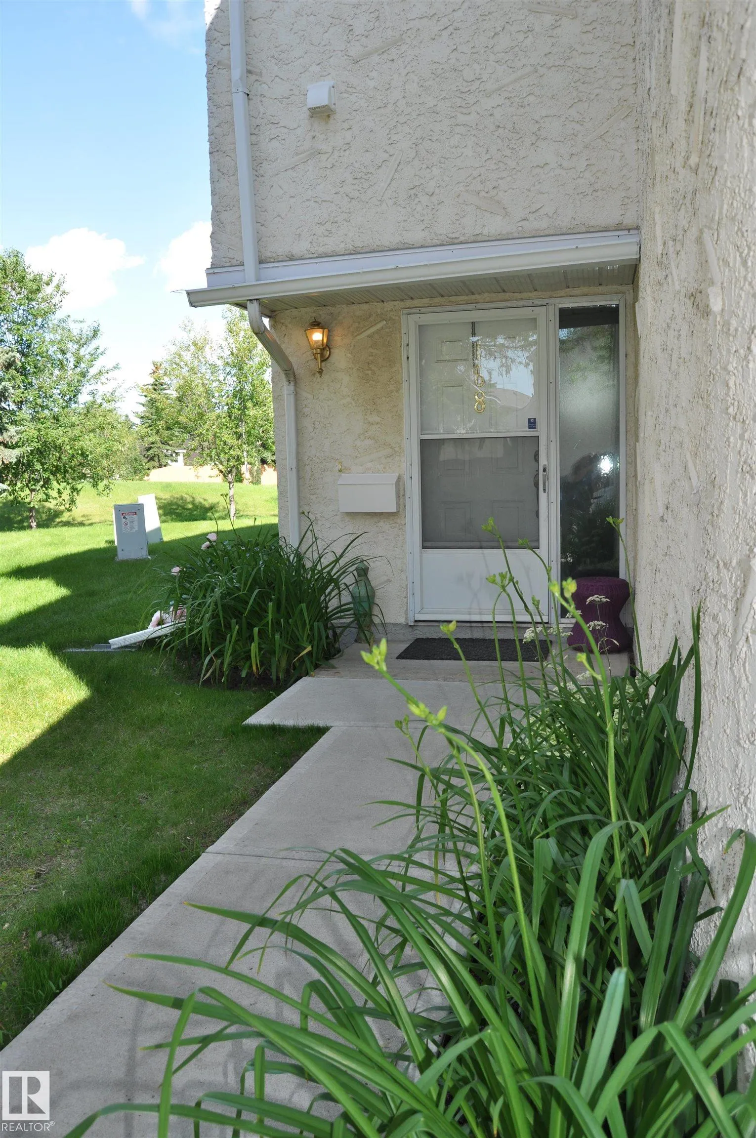 168 CALLINGWOOD Place