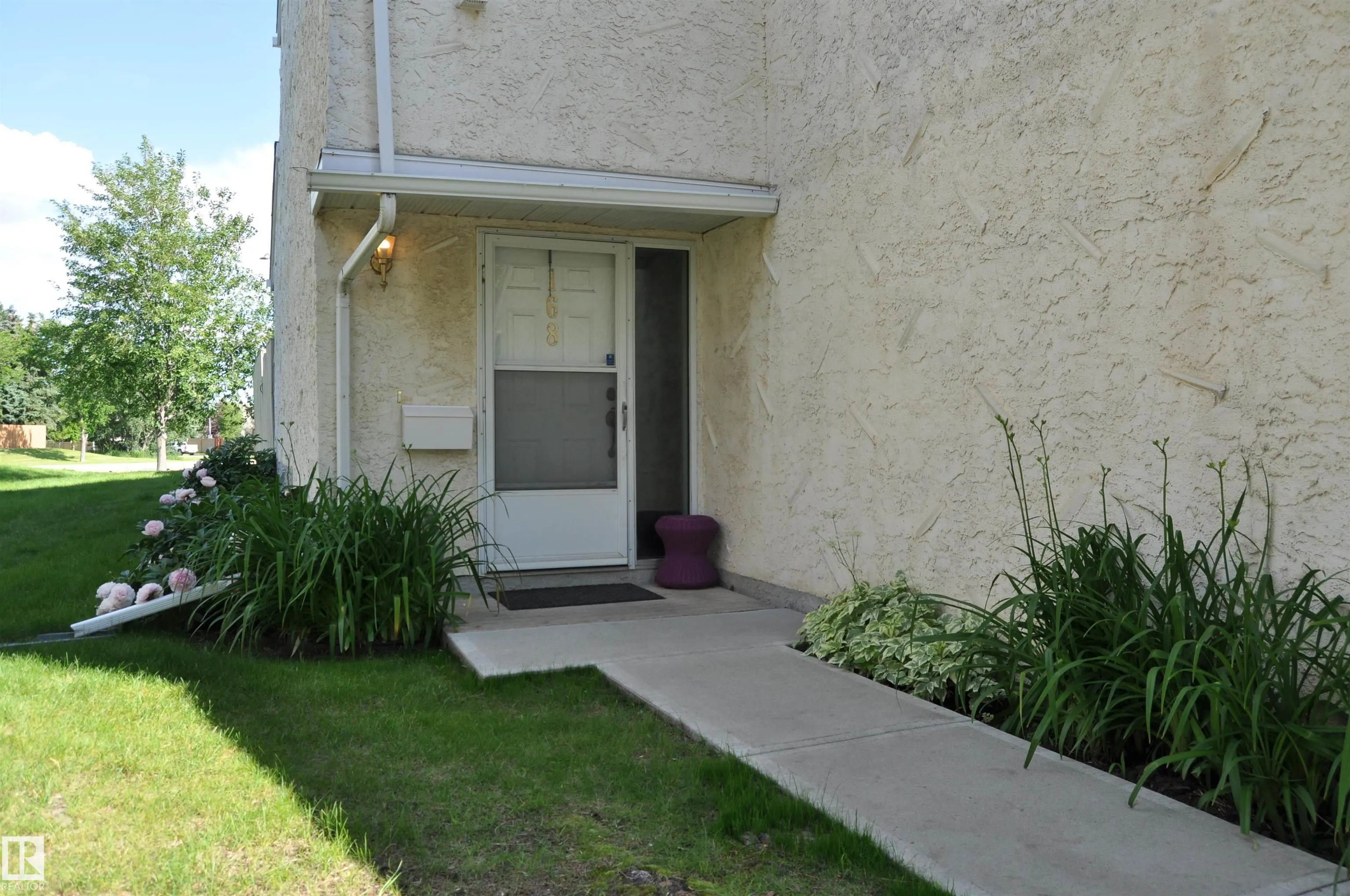 168 CALLINGWOOD Place