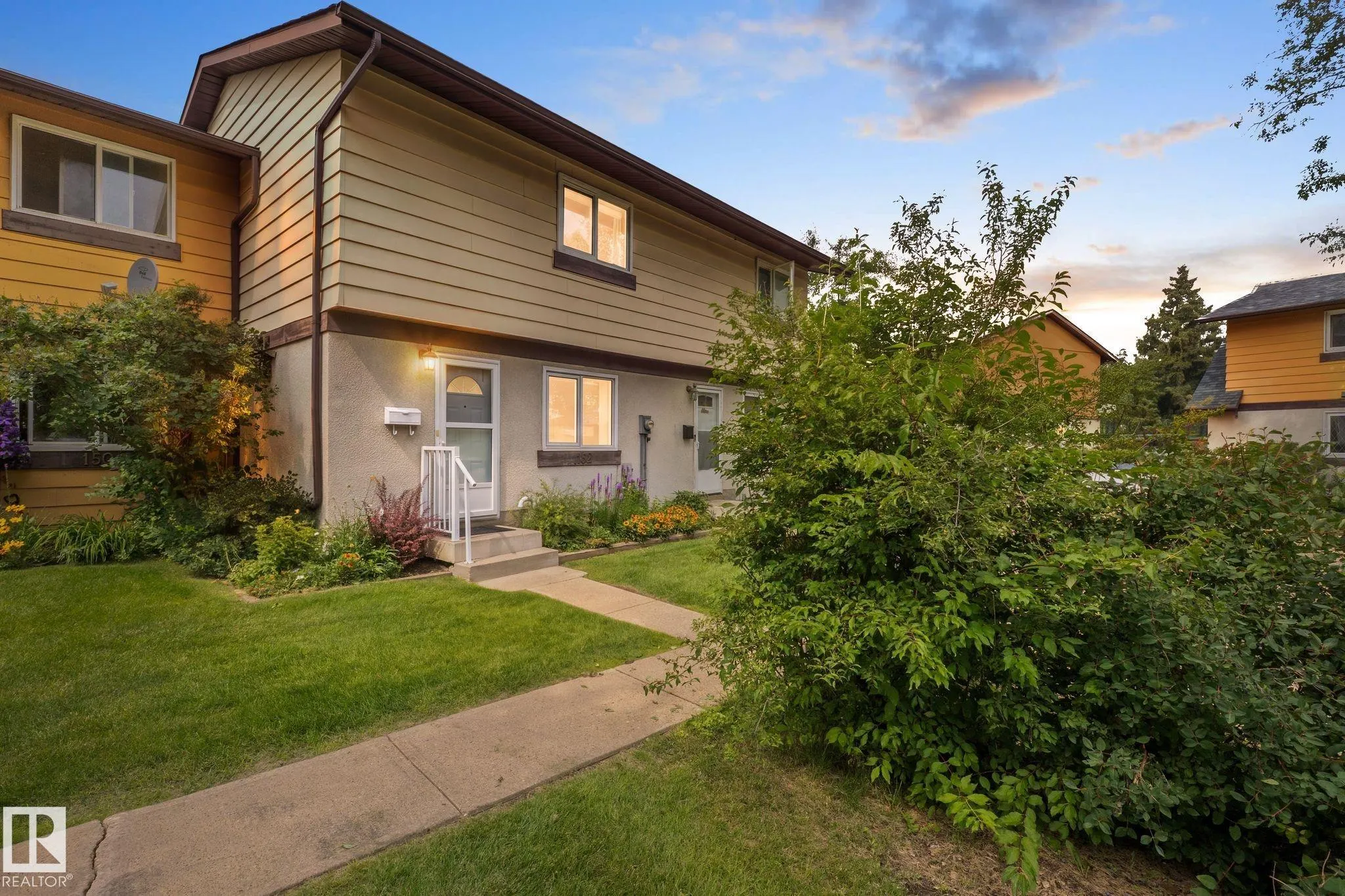152 WOODSTOCK