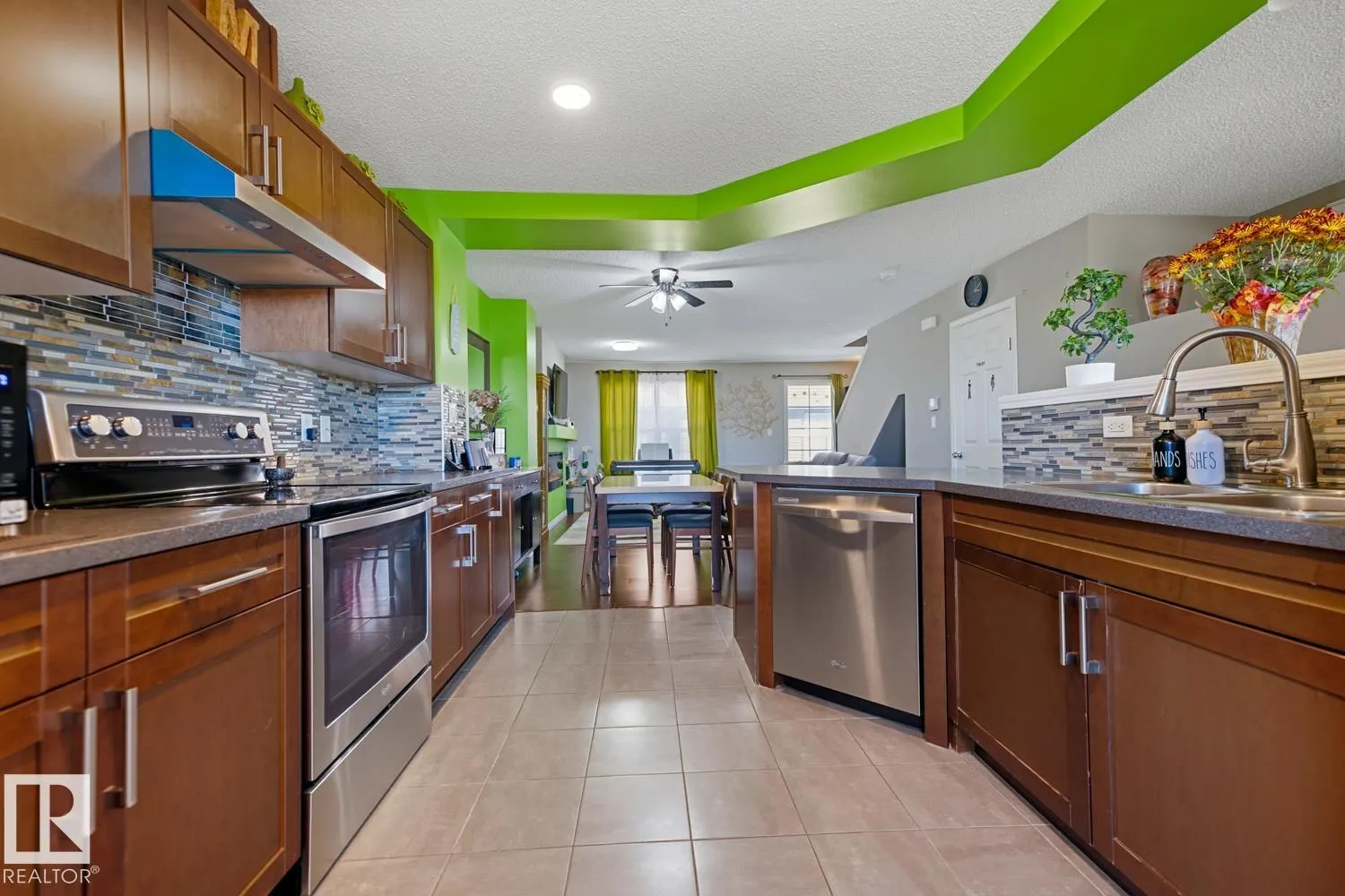 4029 ORCHARDS Drive
