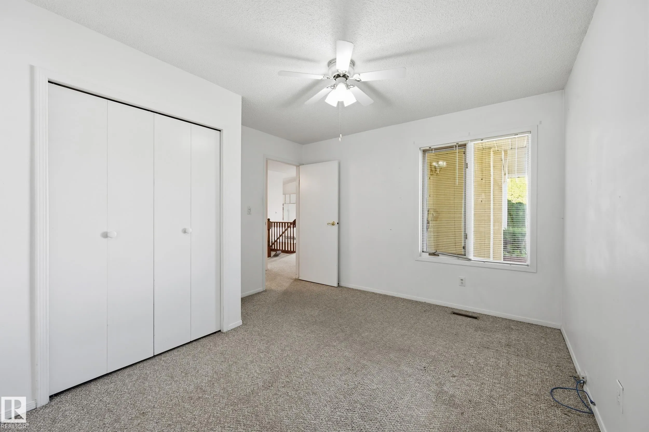 10 GRANGE Drive