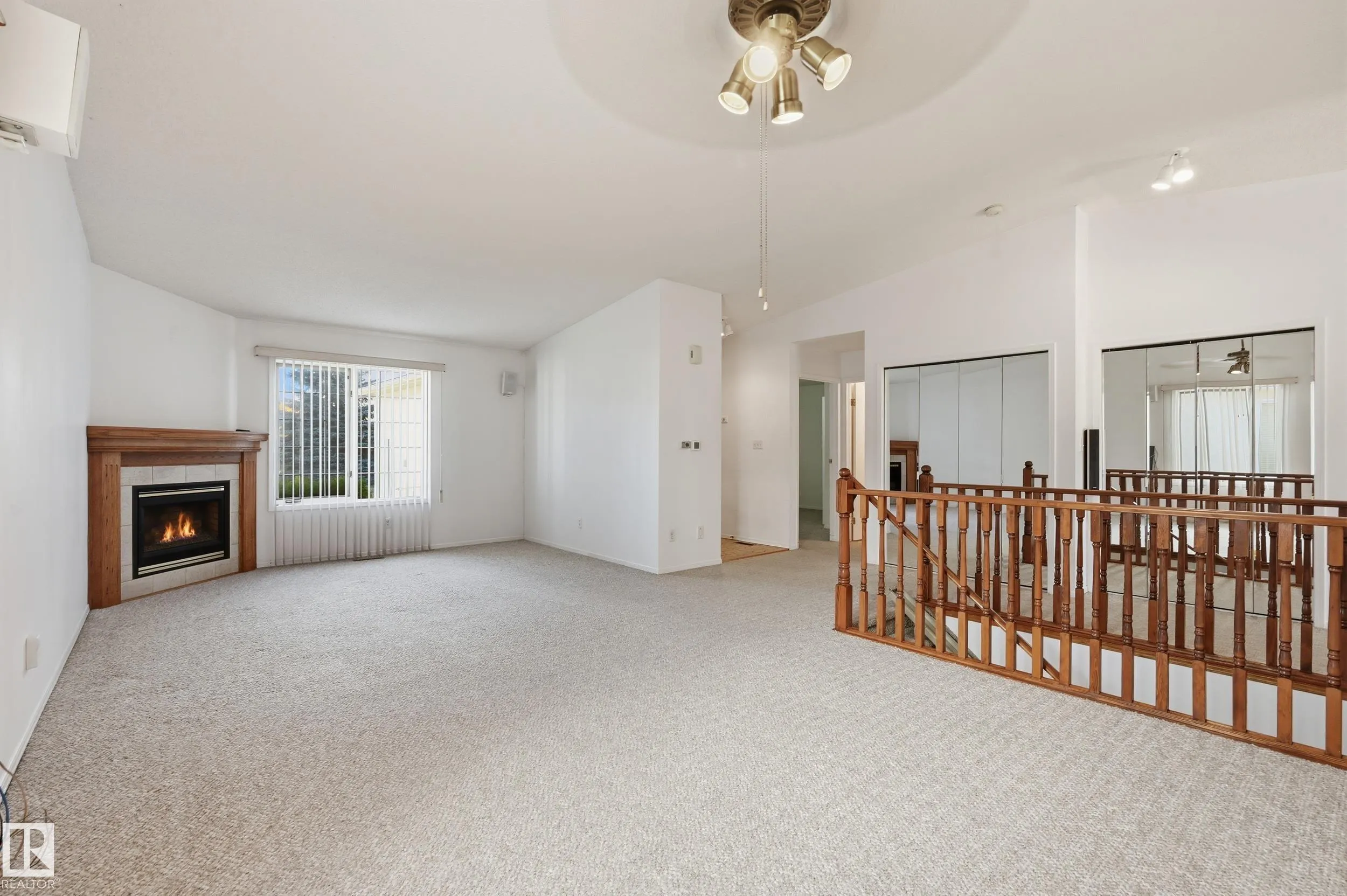 10 GRANGE Drive