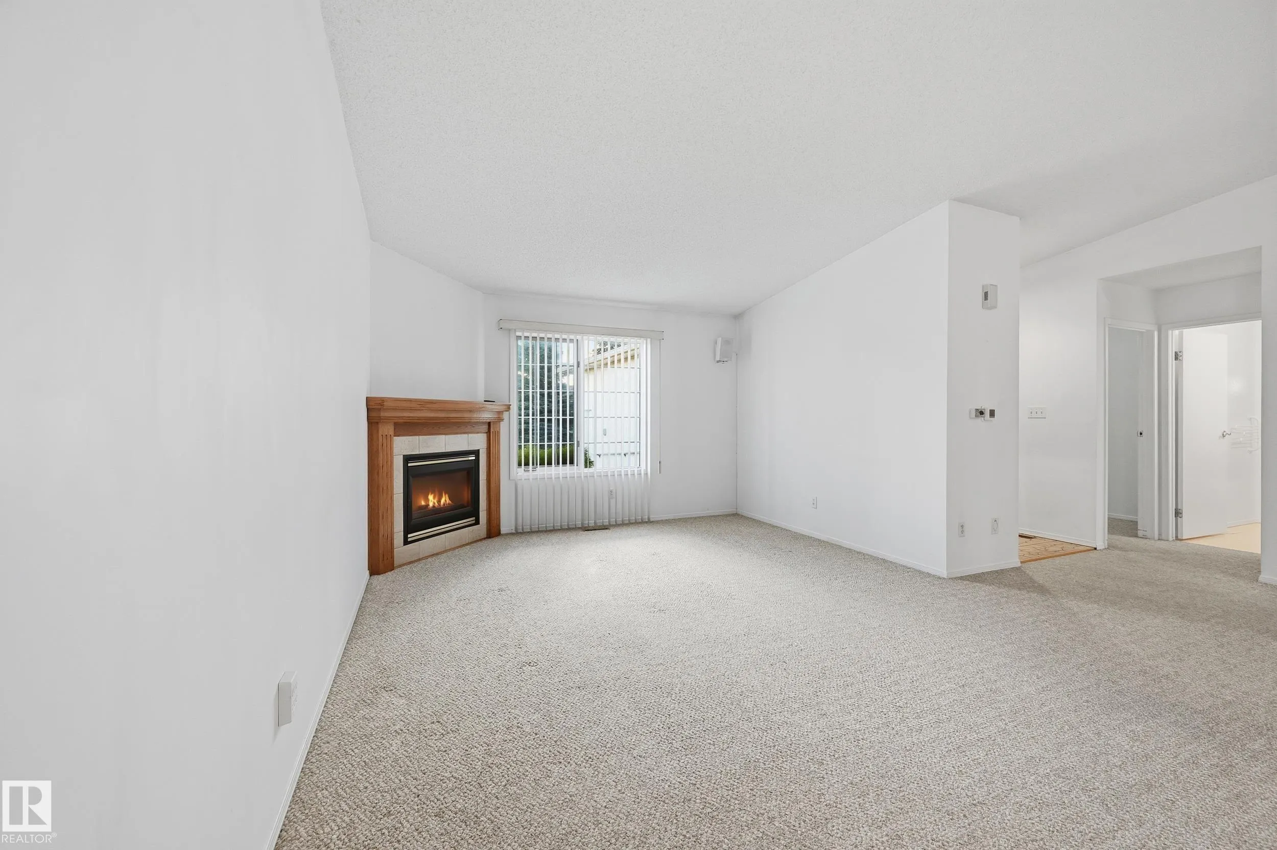 10 GRANGE Drive