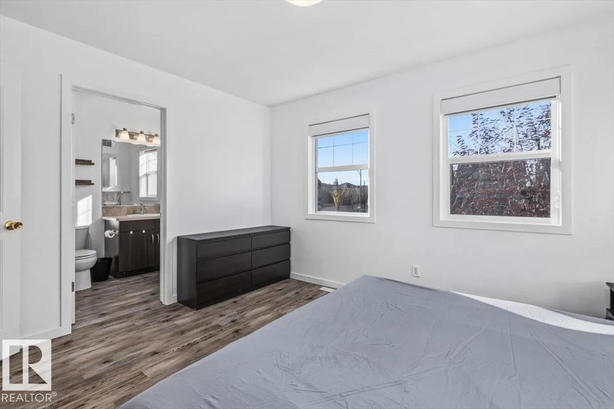 3122 ARTHURS Crescent