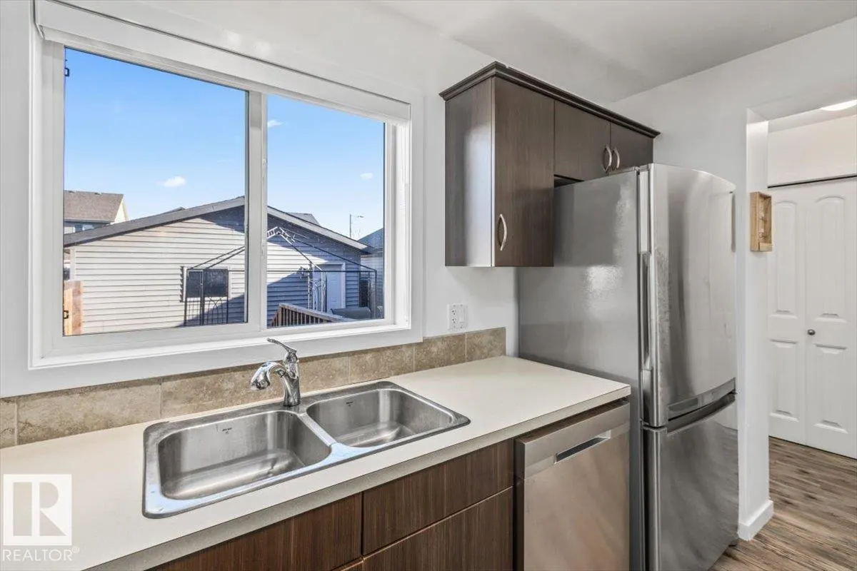 3122 ARTHURS Crescent