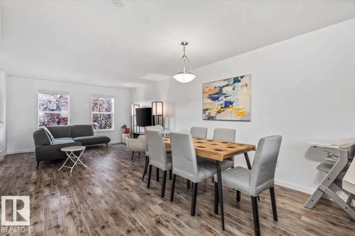 3122 ARTHURS Crescent