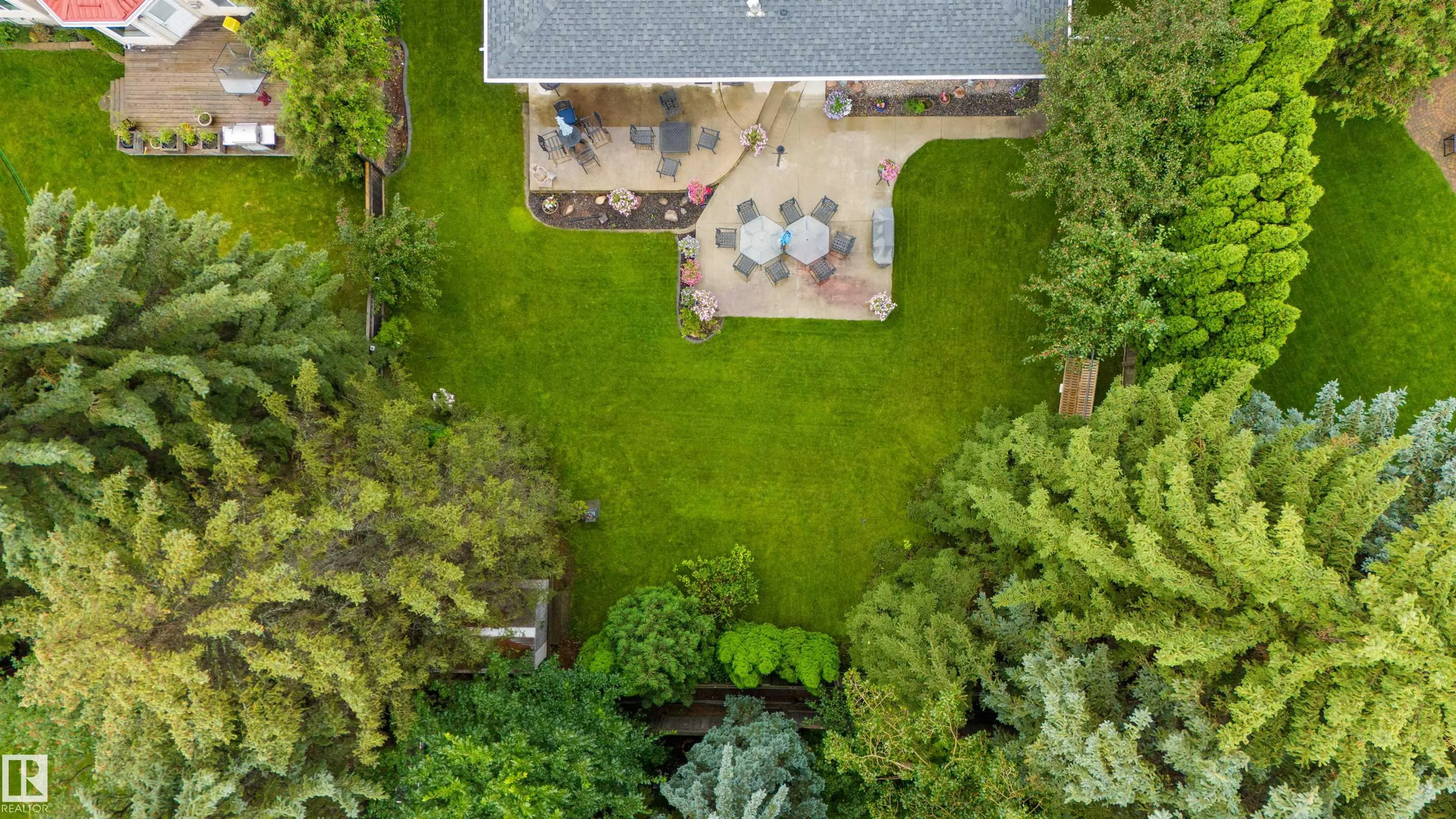 7 QUESNELL Crescent