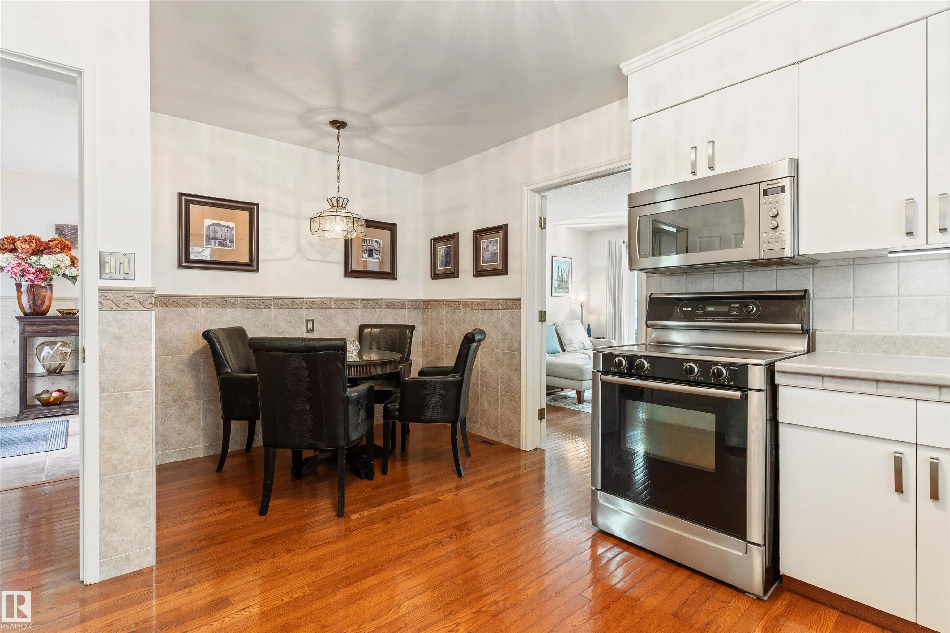 7 QUESNELL Crescent