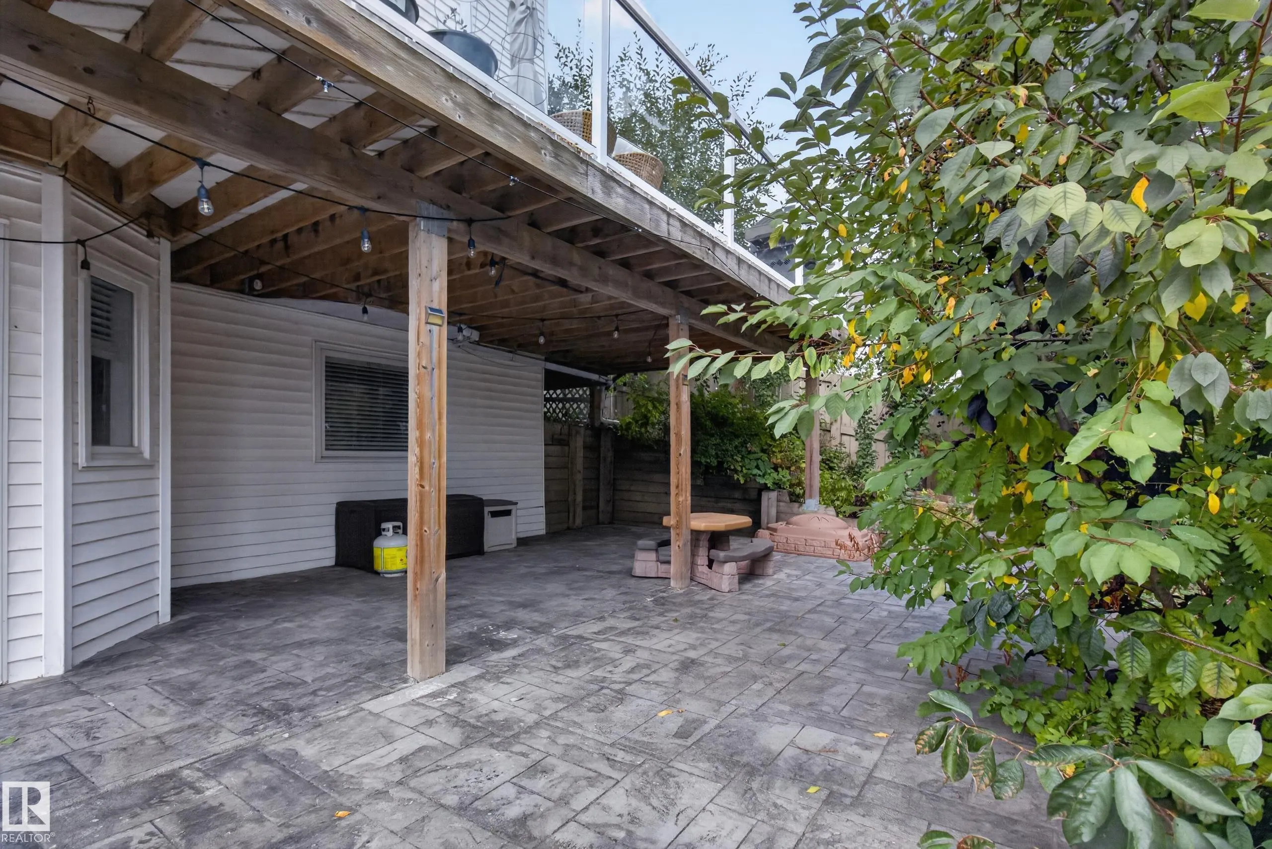 35 Ridgemont Way
