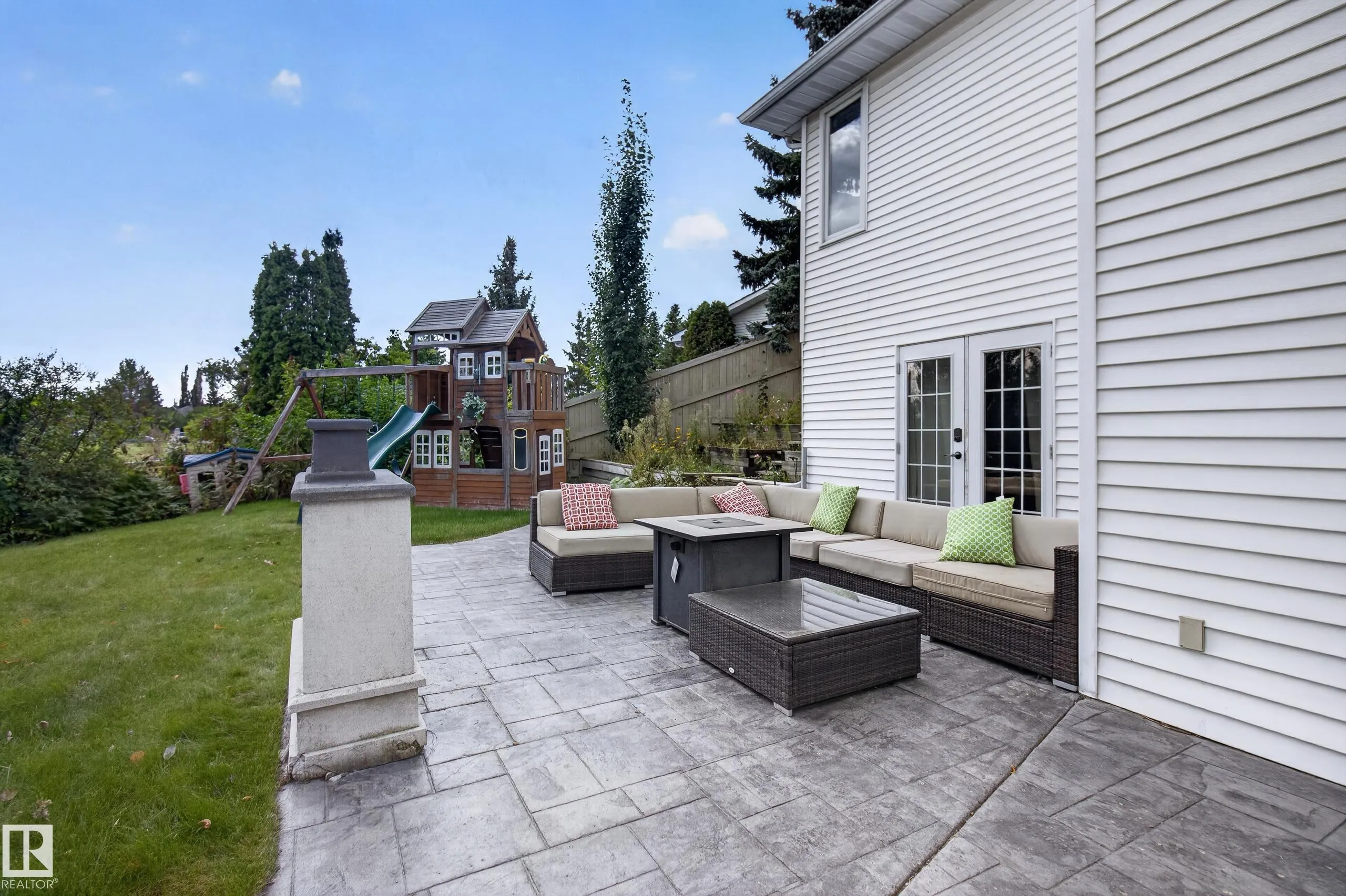 35 Ridgemont Way