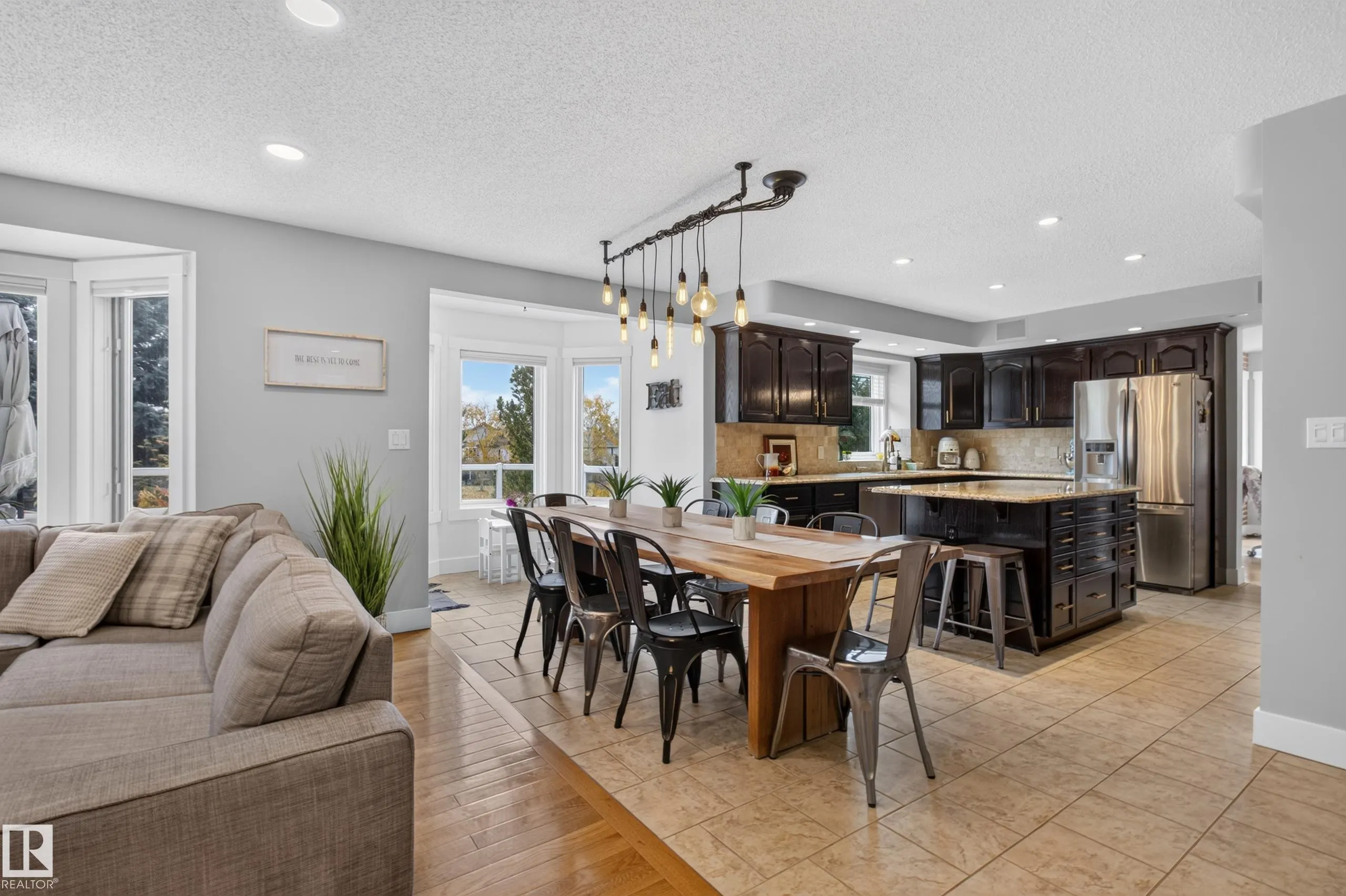 35 Ridgemont Way