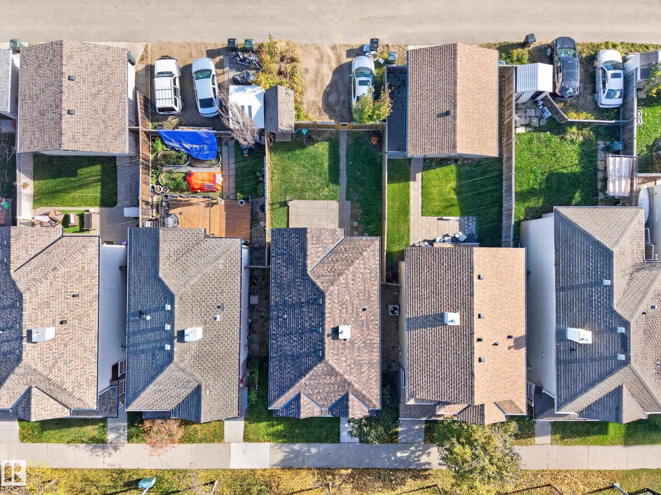 66 VENTURA Street