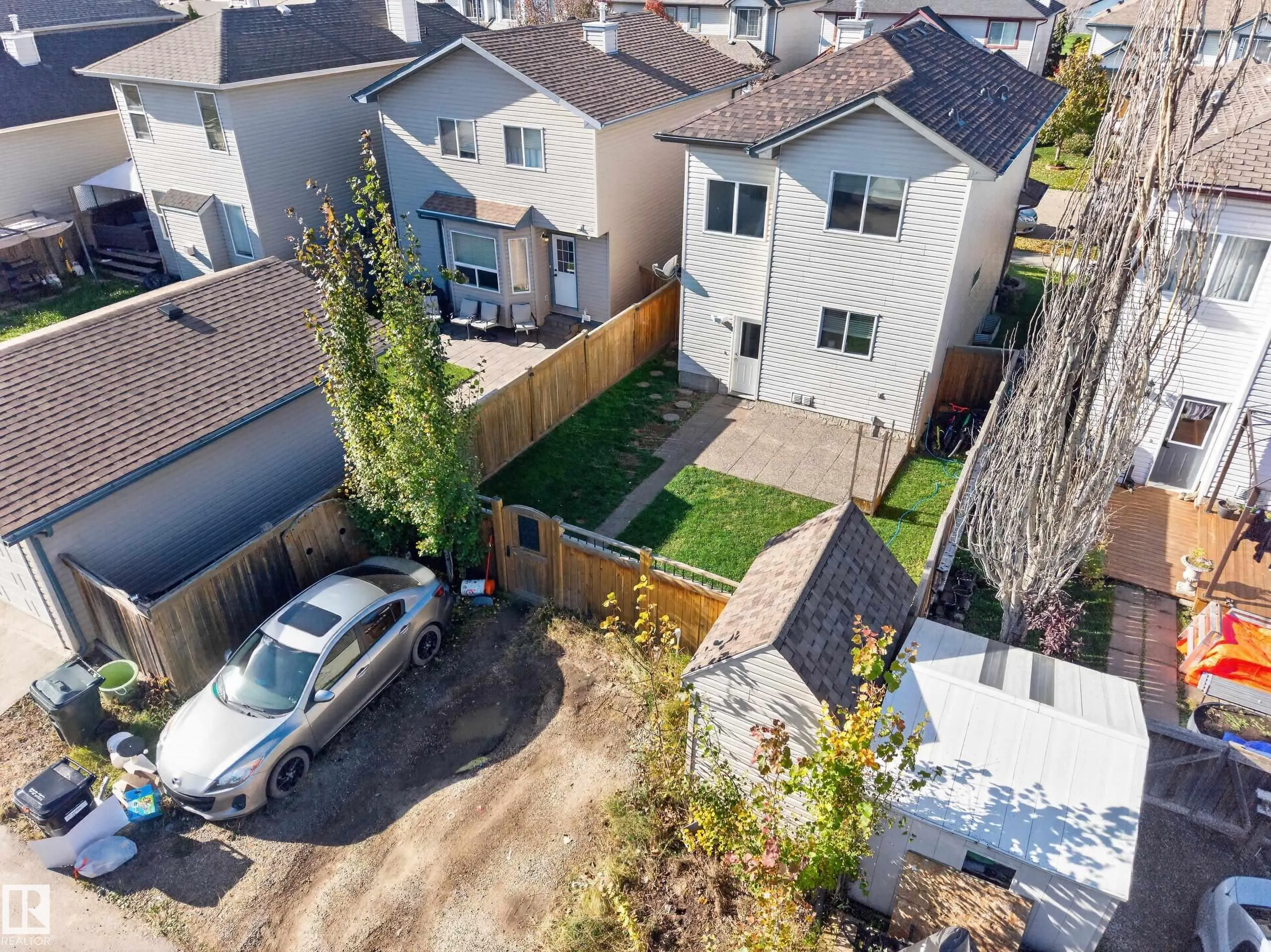 66 VENTURA Street