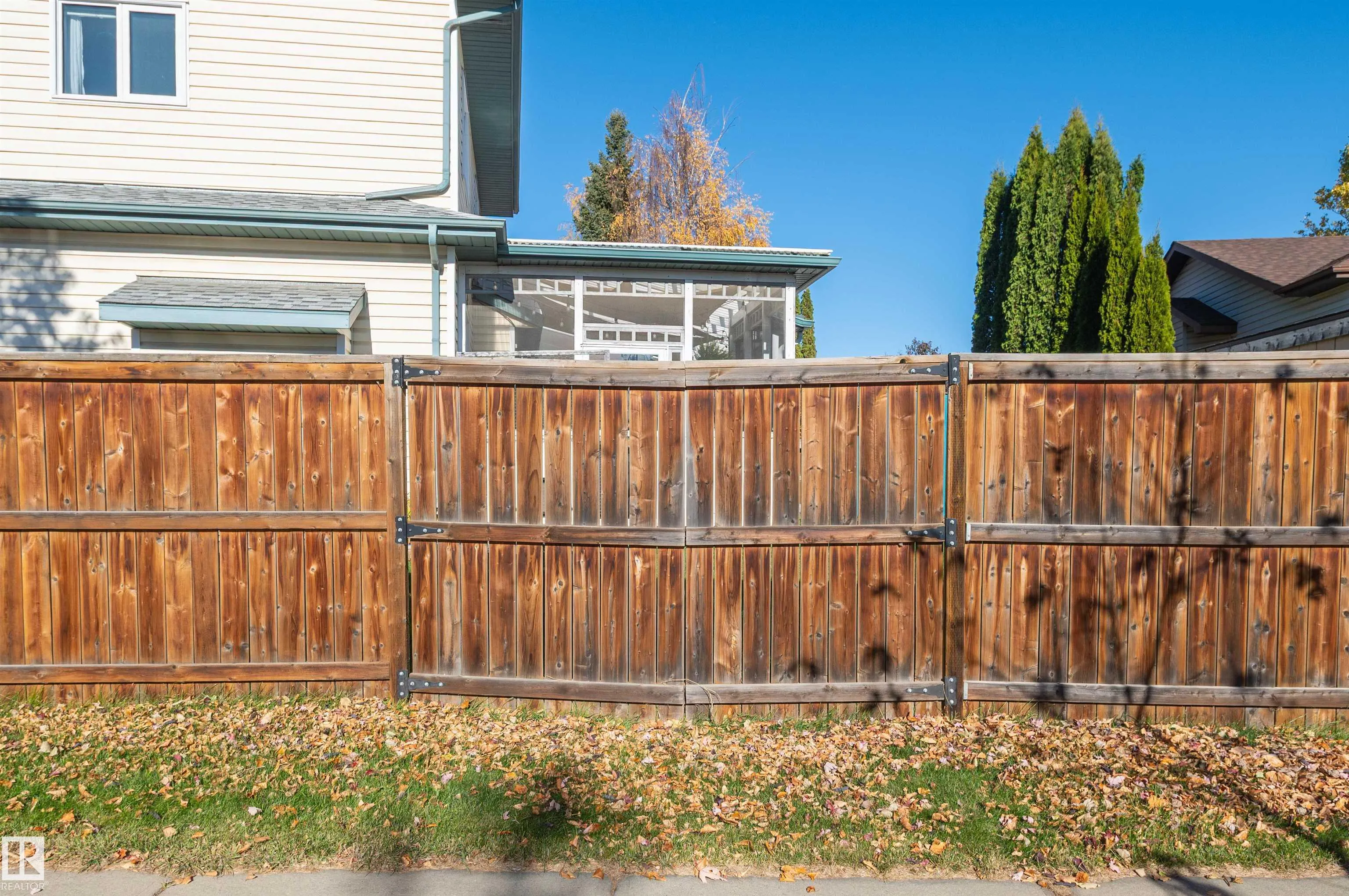 25 Hansen Close