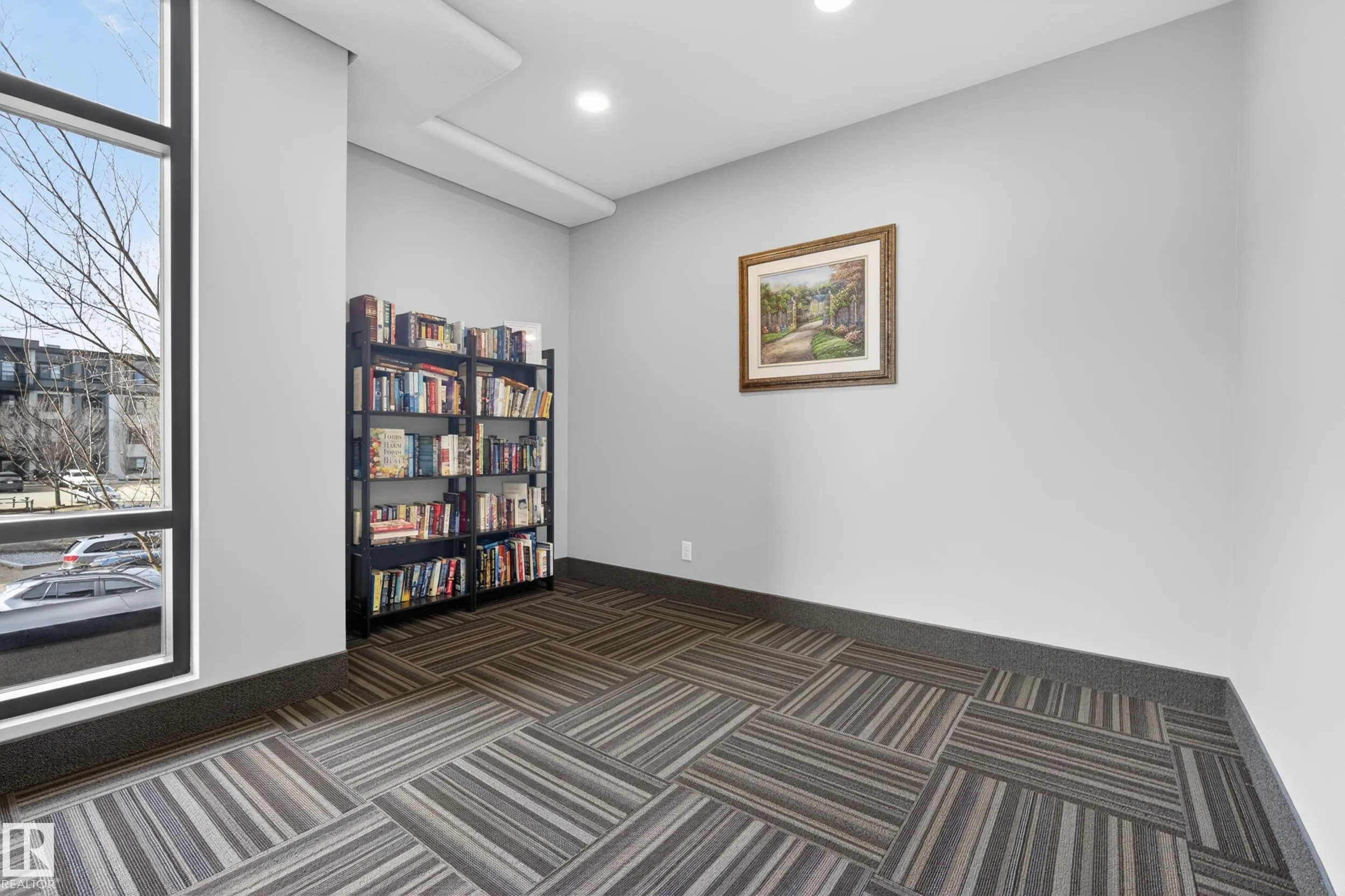 1154 ADAMSON Drive