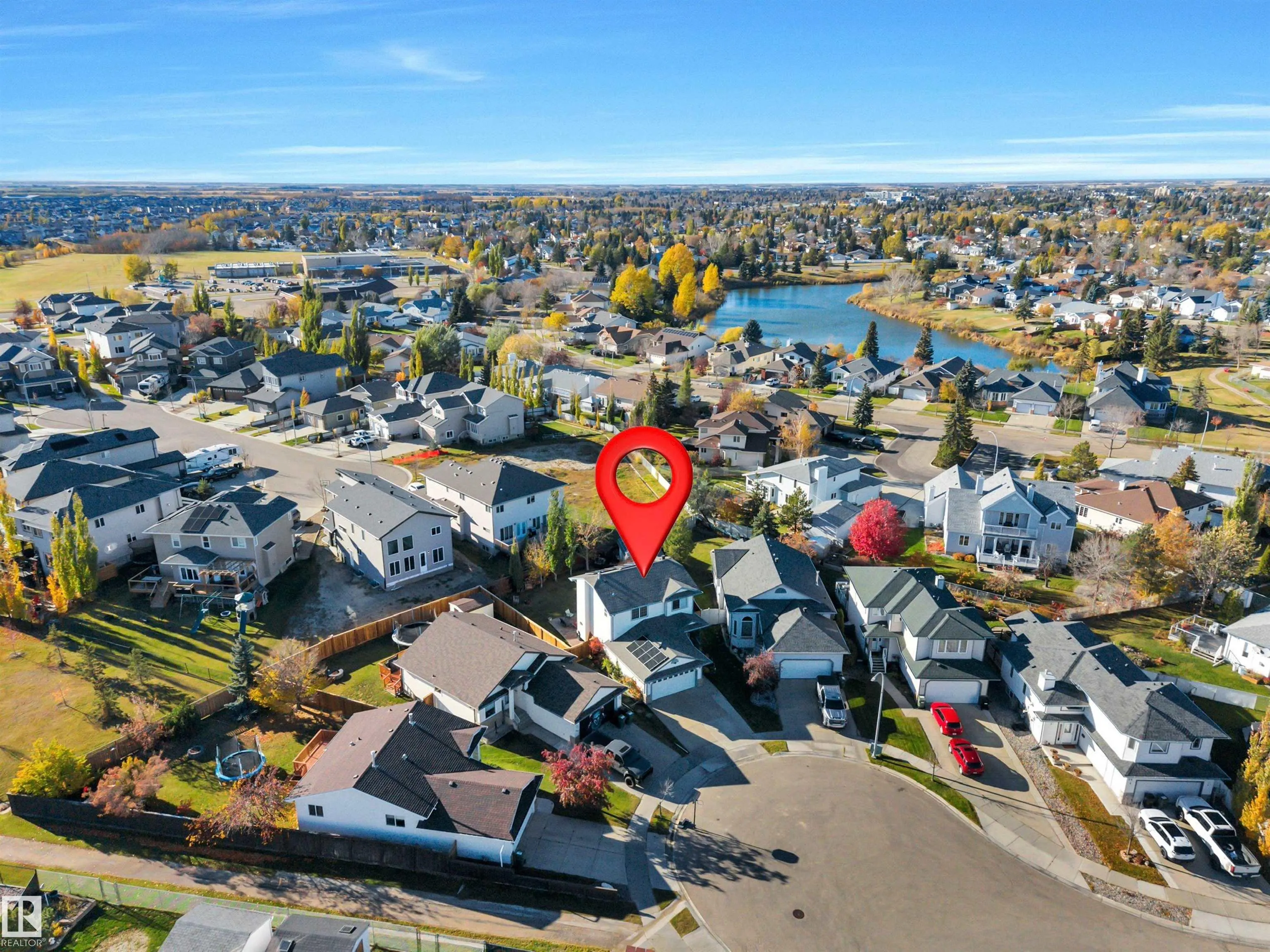 32 MOBERG Road