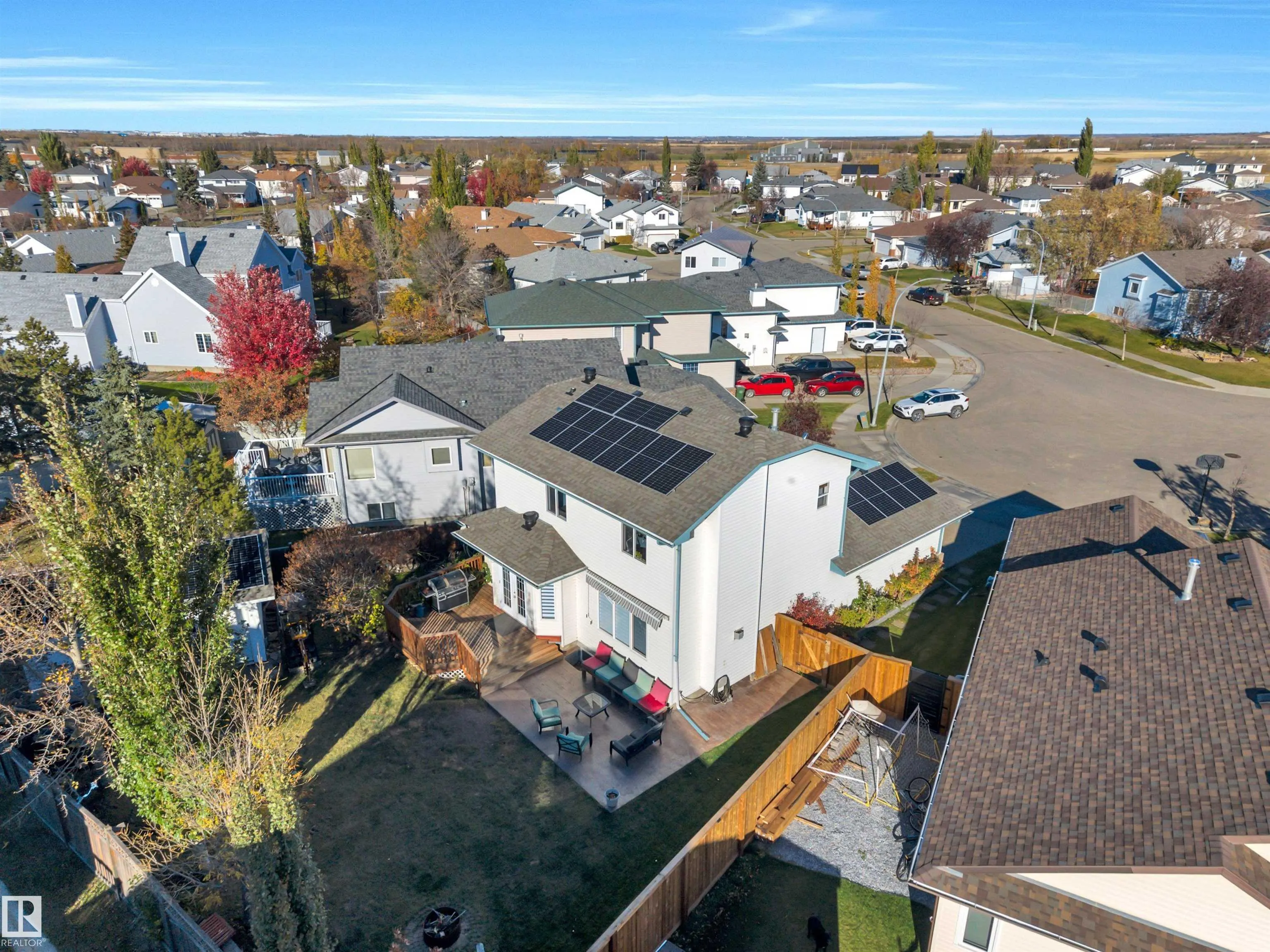 32 MOBERG Road