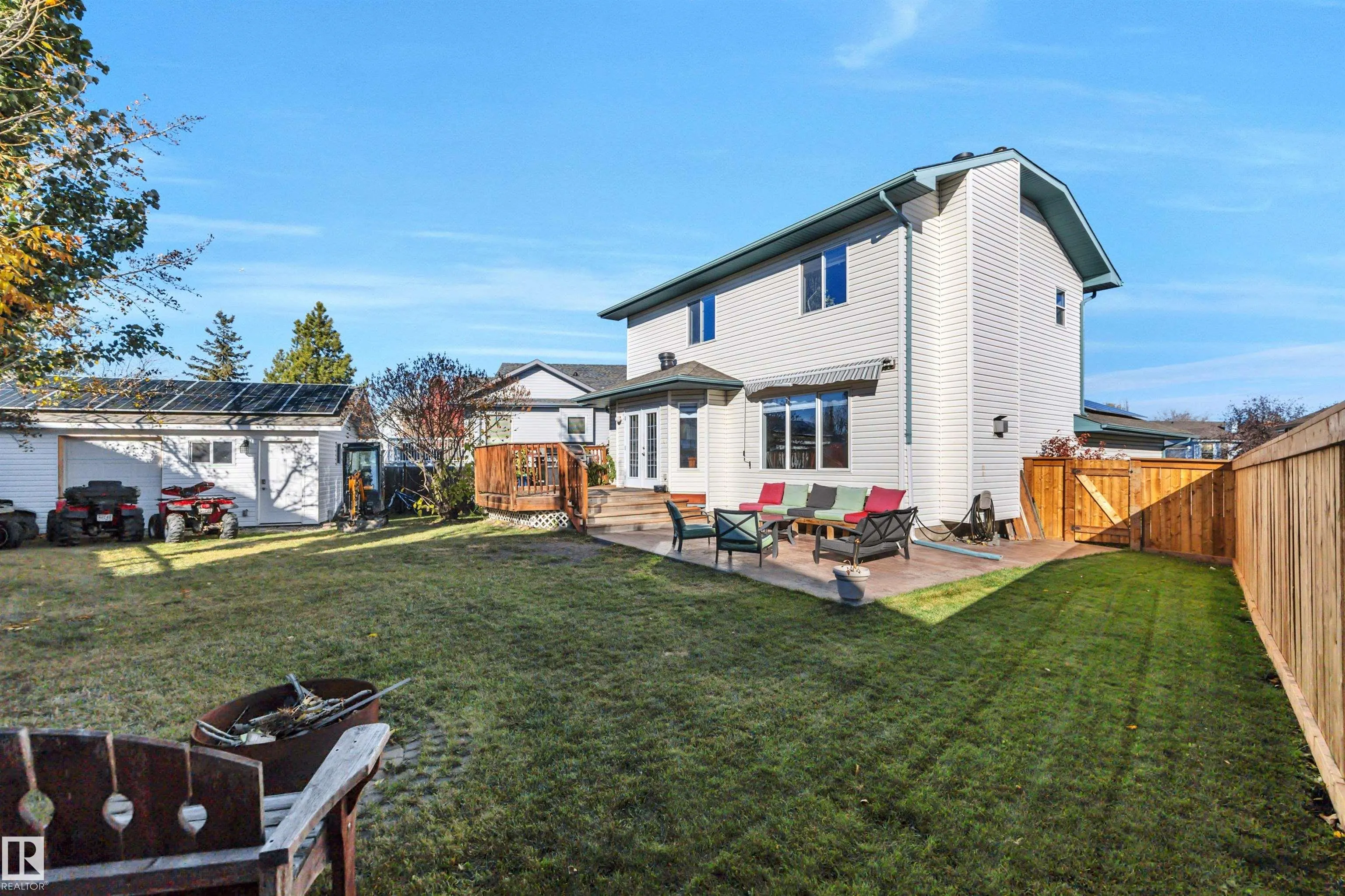 32 MOBERG Road