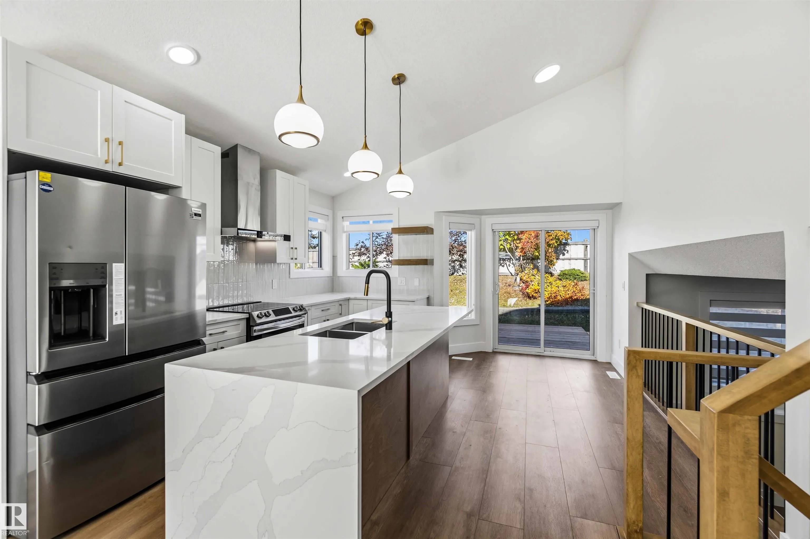 343 JILLINGS Crescent