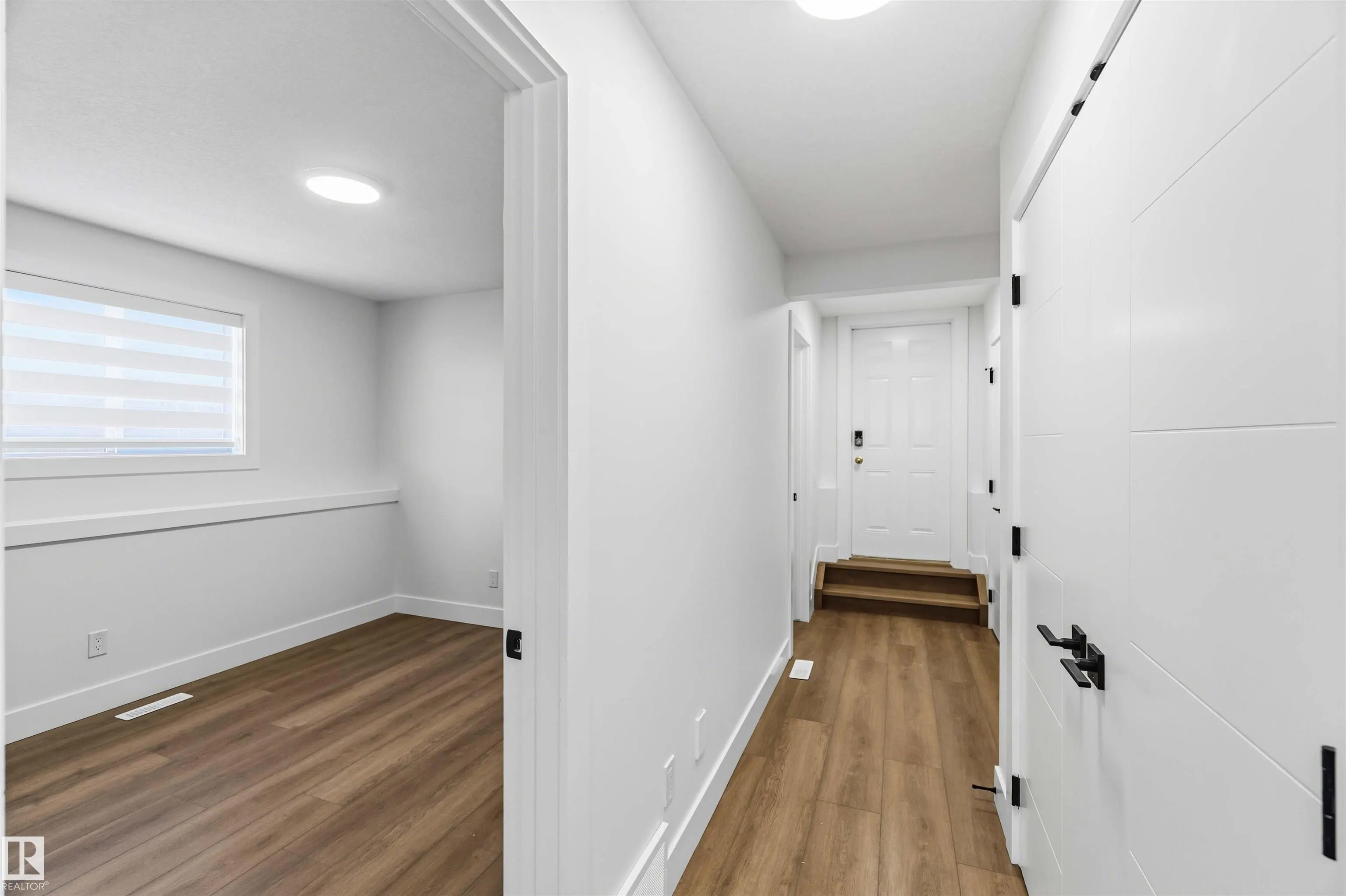 343 JILLINGS Crescent