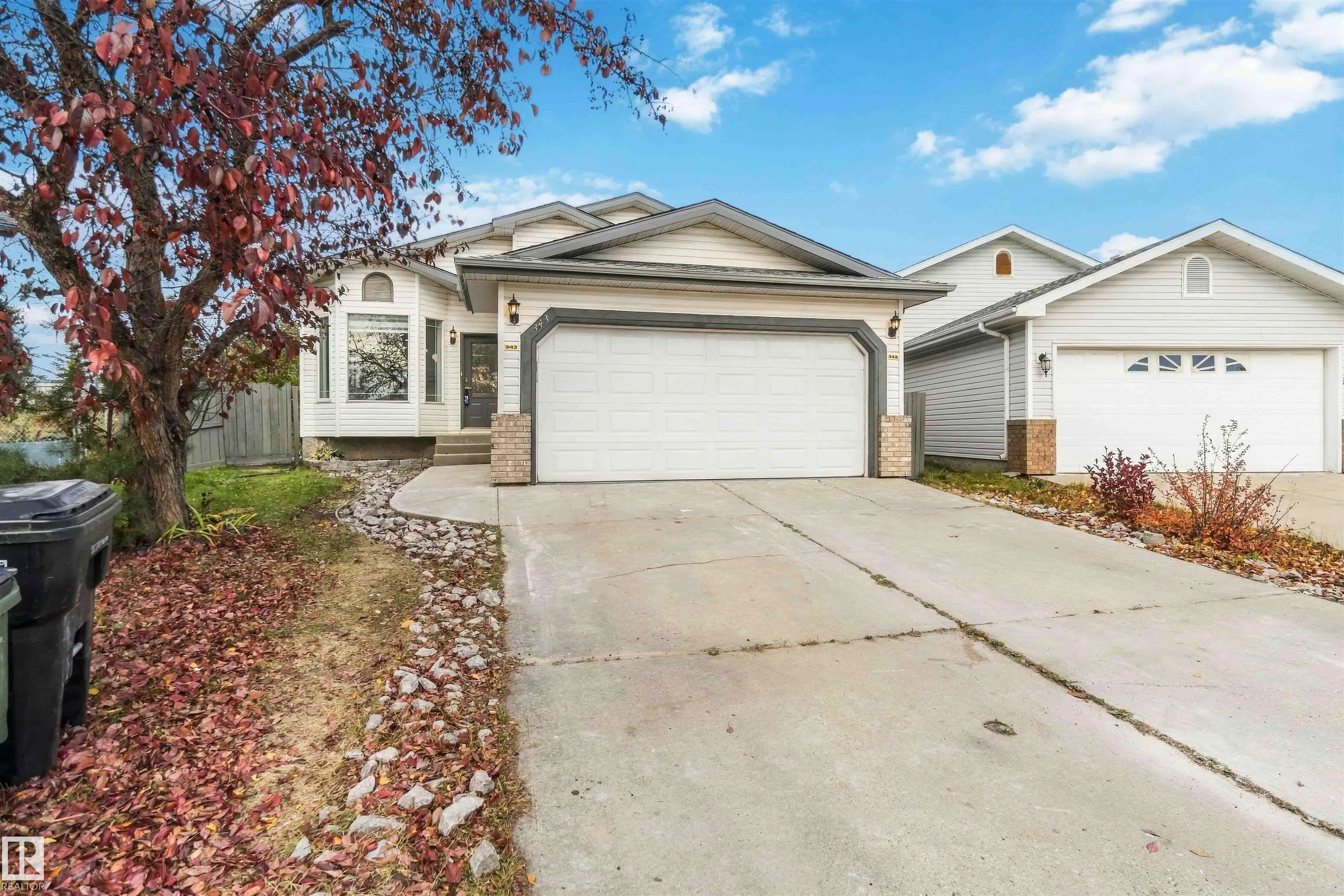 343 JILLINGS Crescent