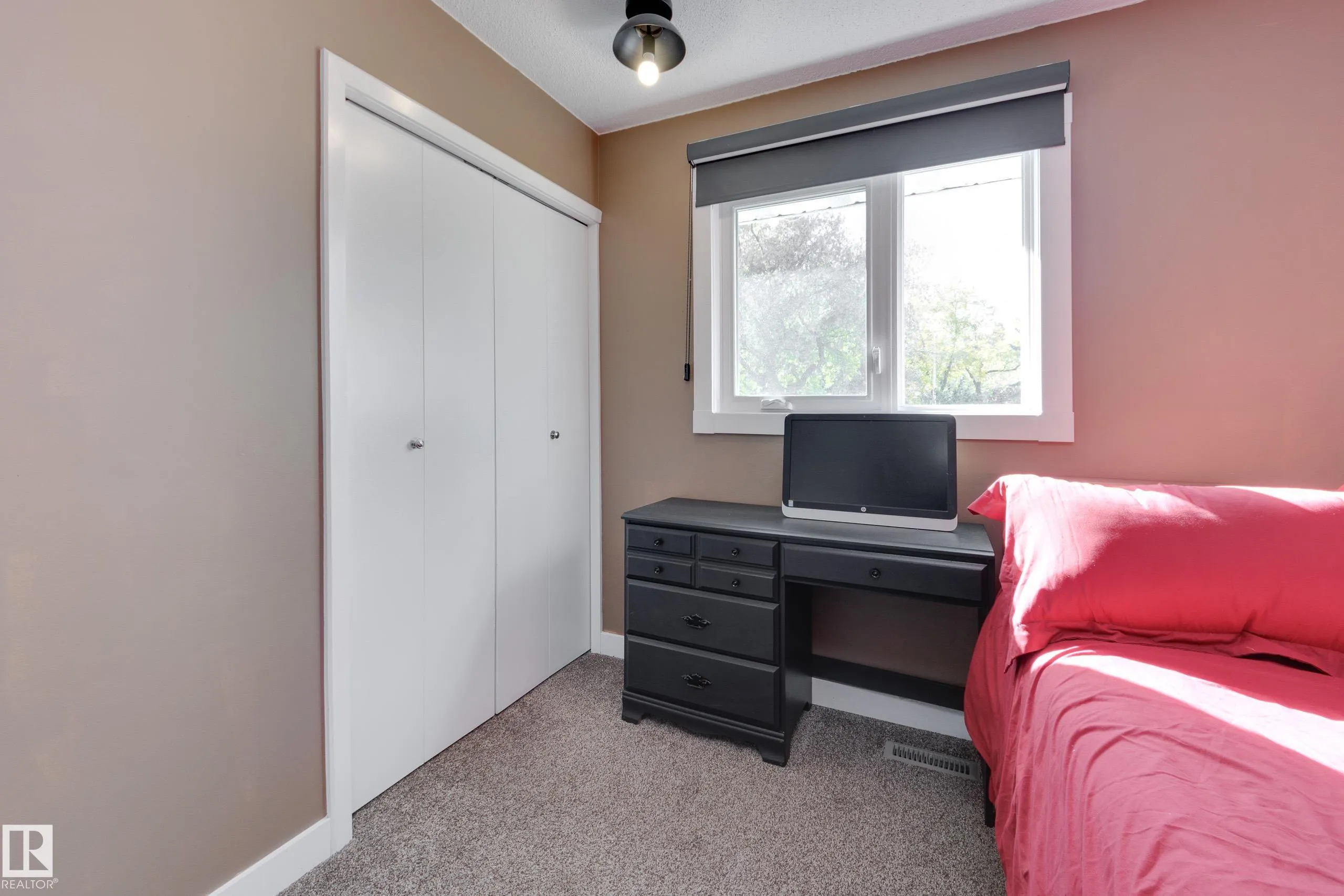 1 ANITA Crescent
