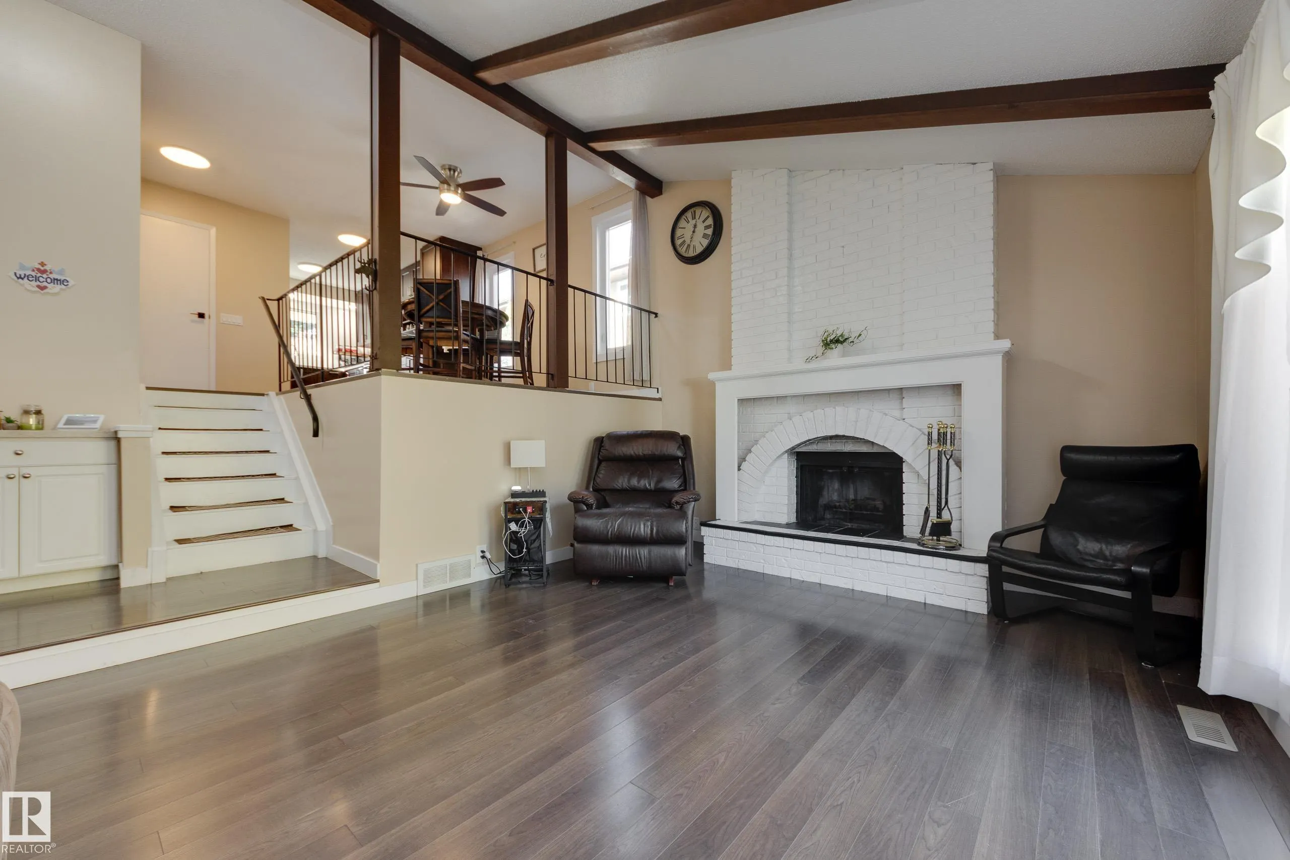 1 ANITA Crescent