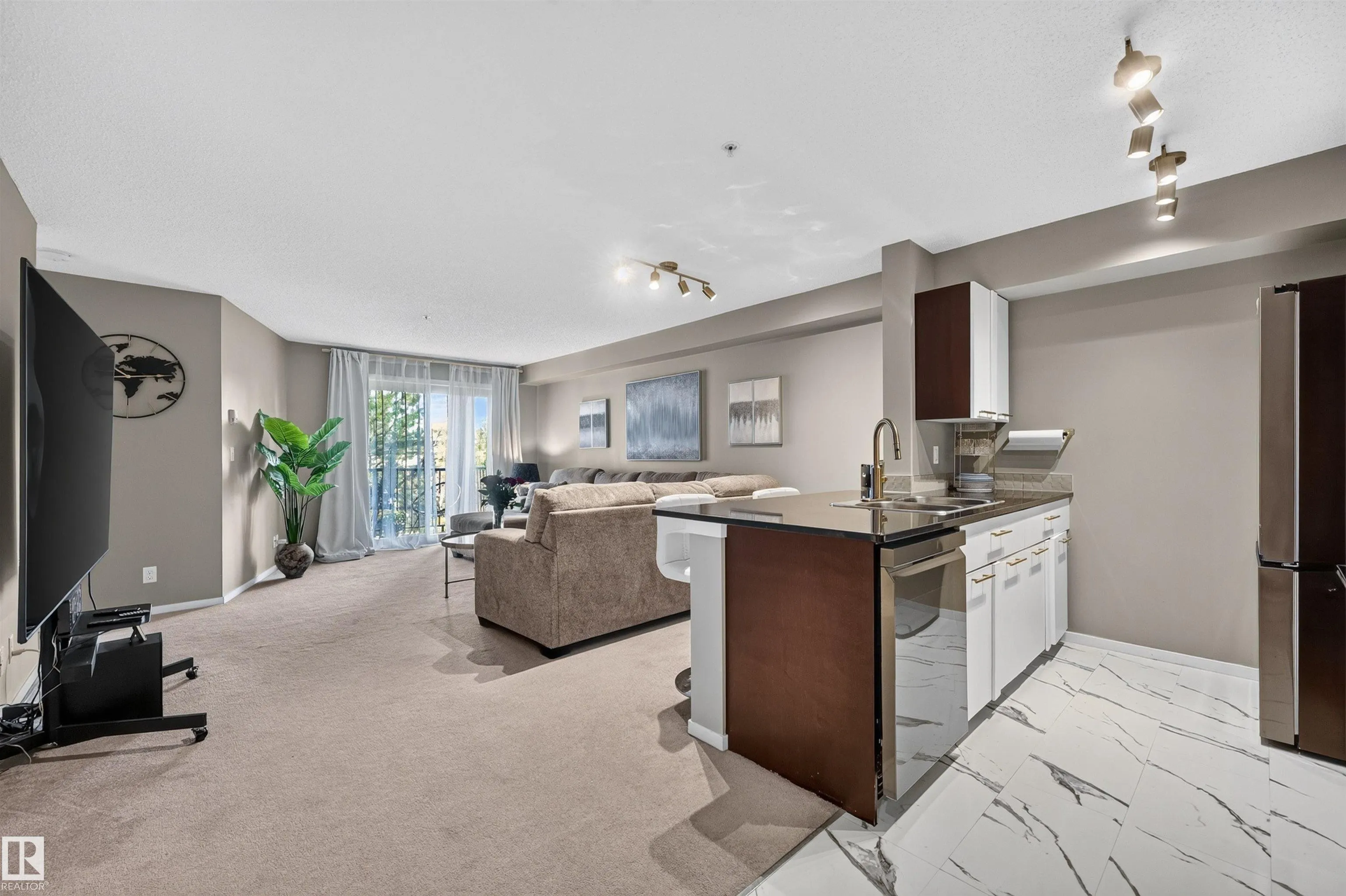 3207 JAMES MOWATT Trail