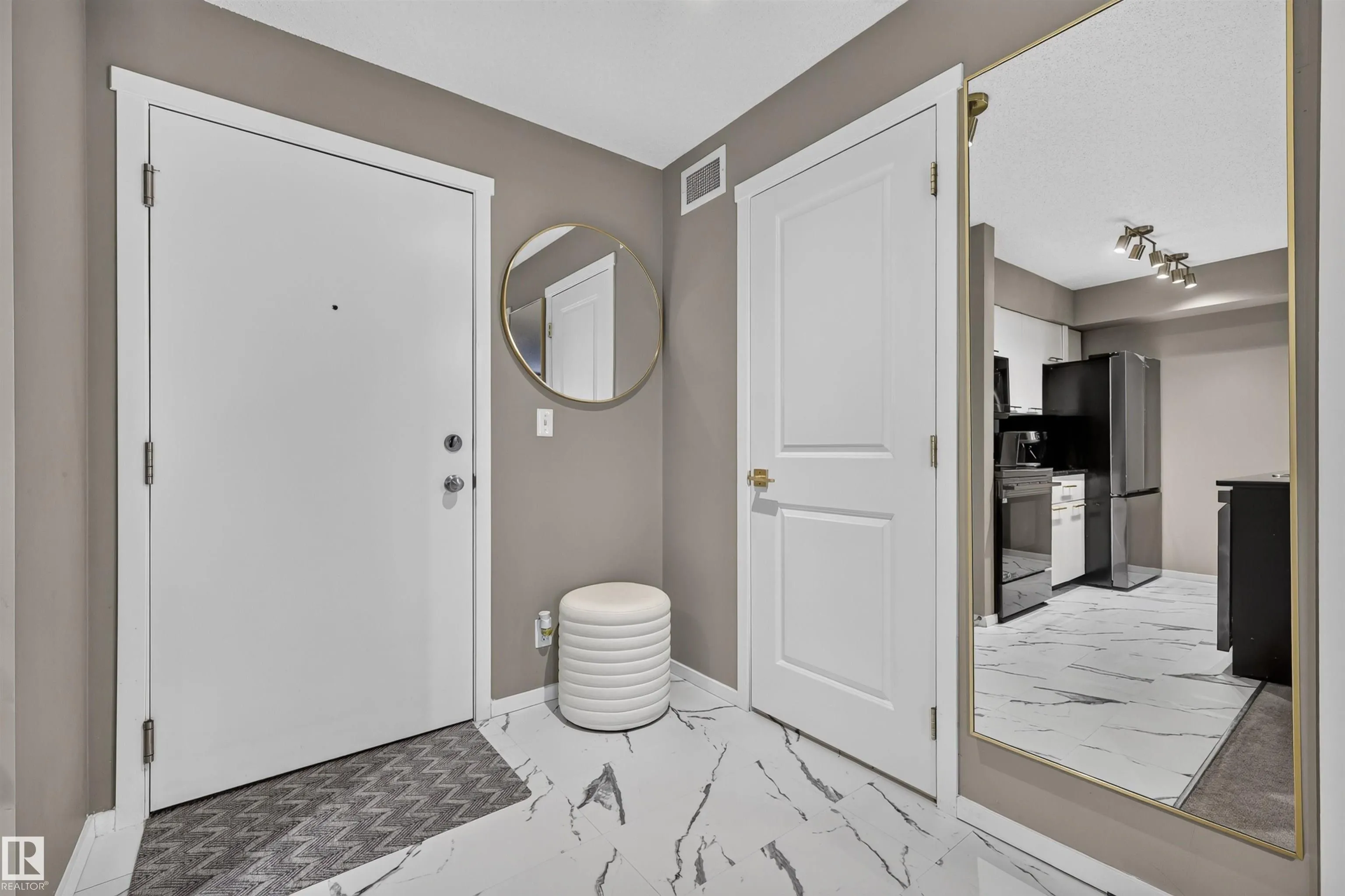 3207 JAMES MOWATT Trail