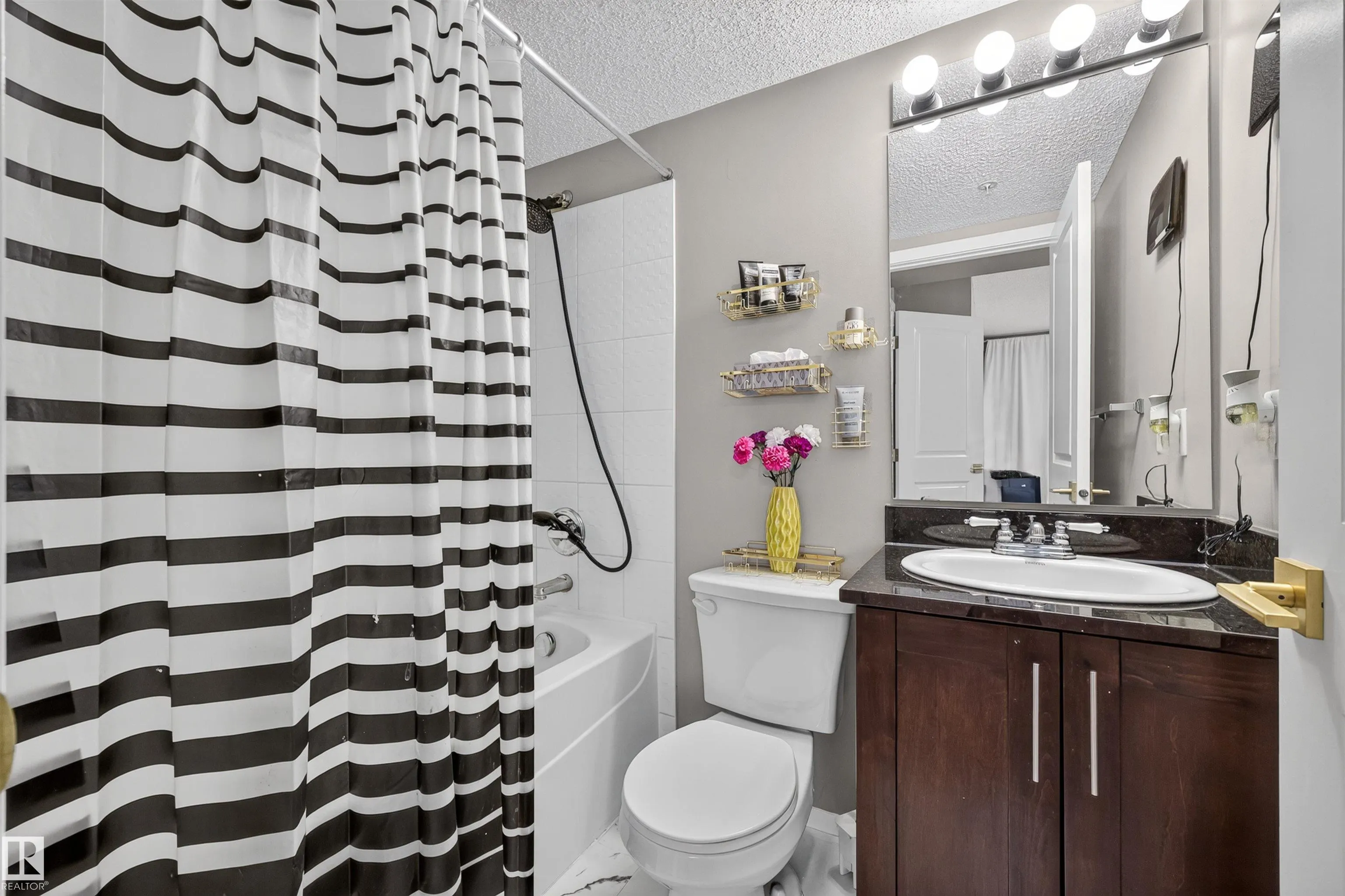 3207 JAMES MOWATT Trail