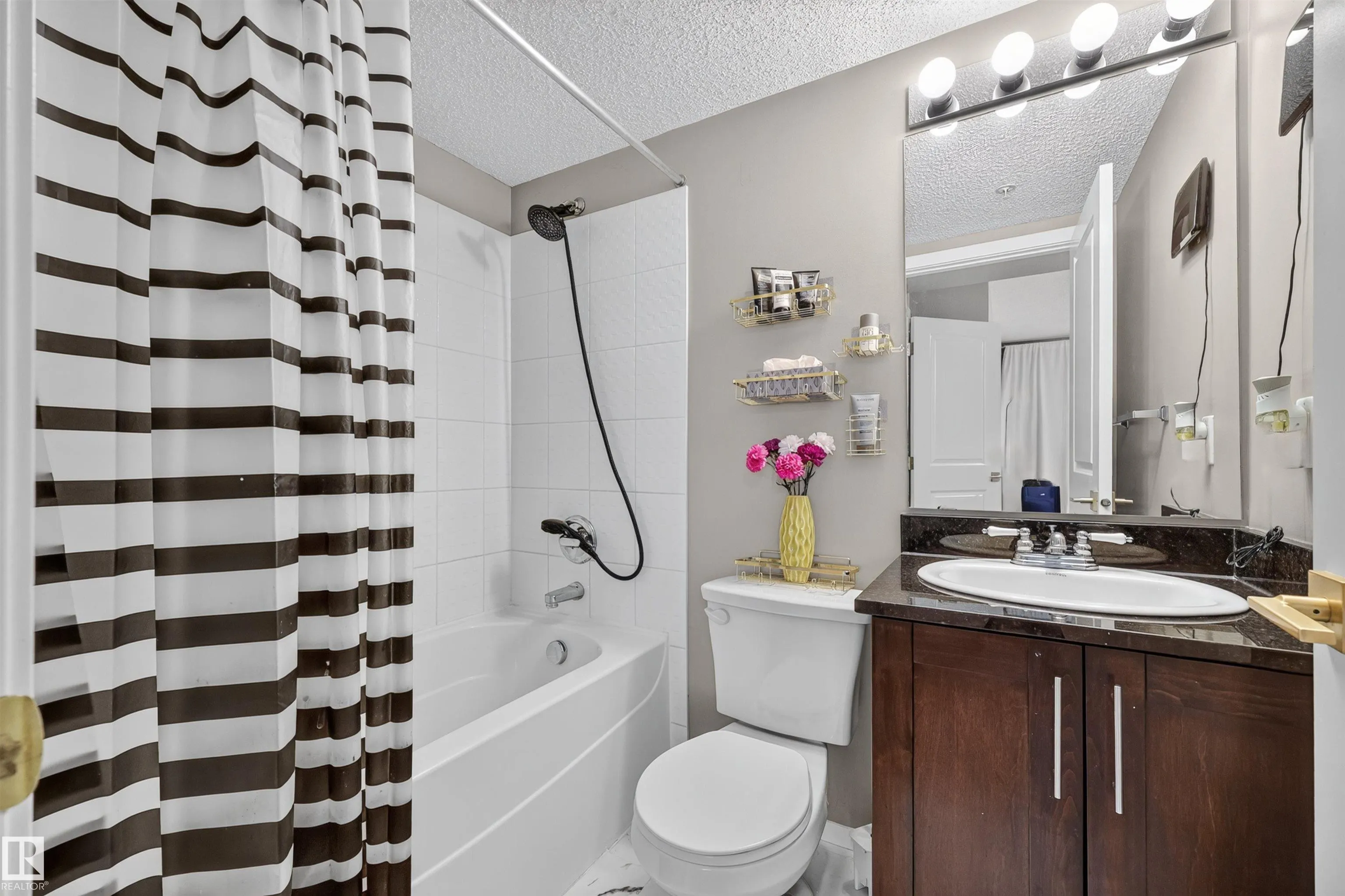 3207 JAMES MOWATT Trail