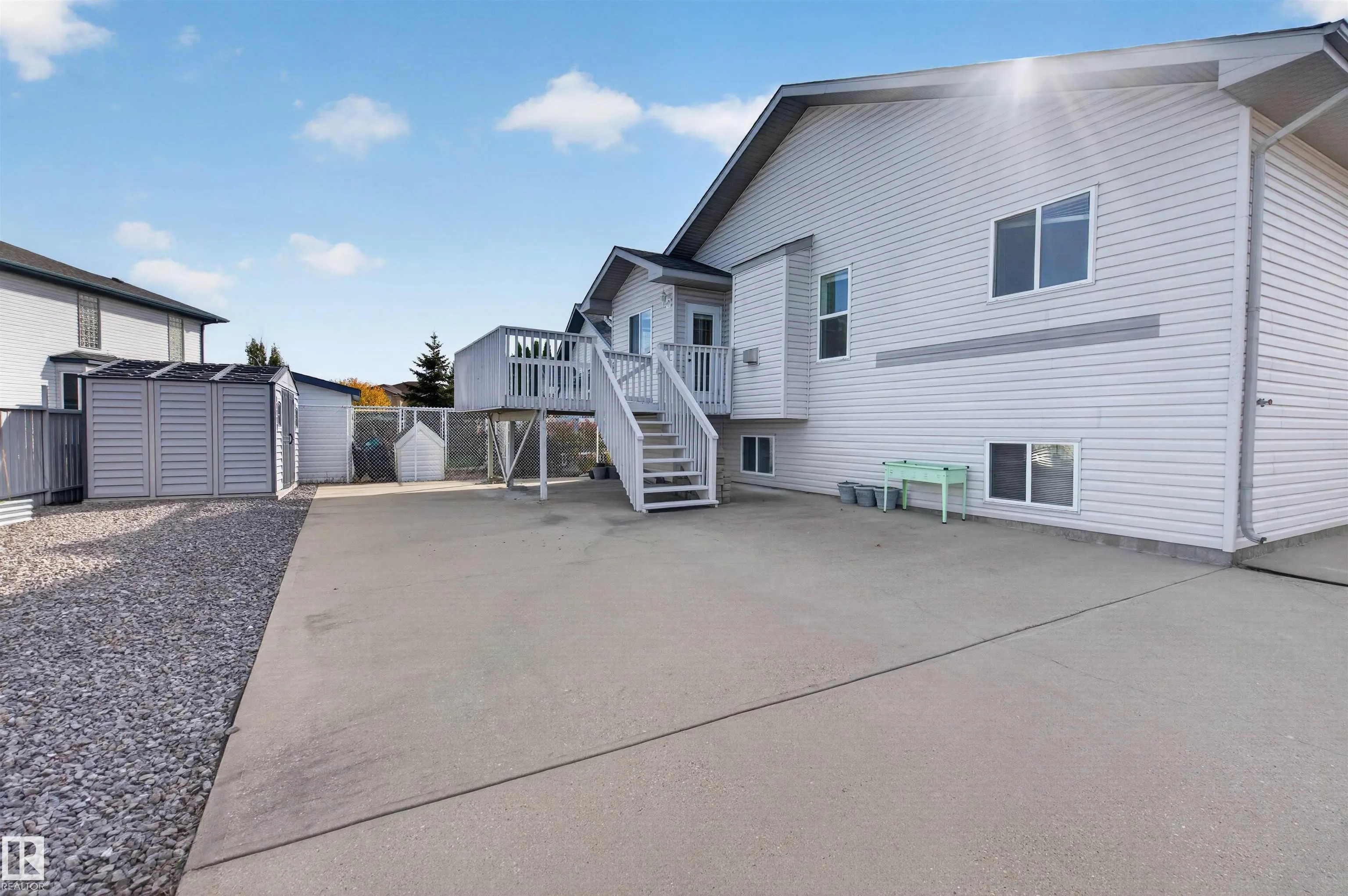 16311 89 Street
