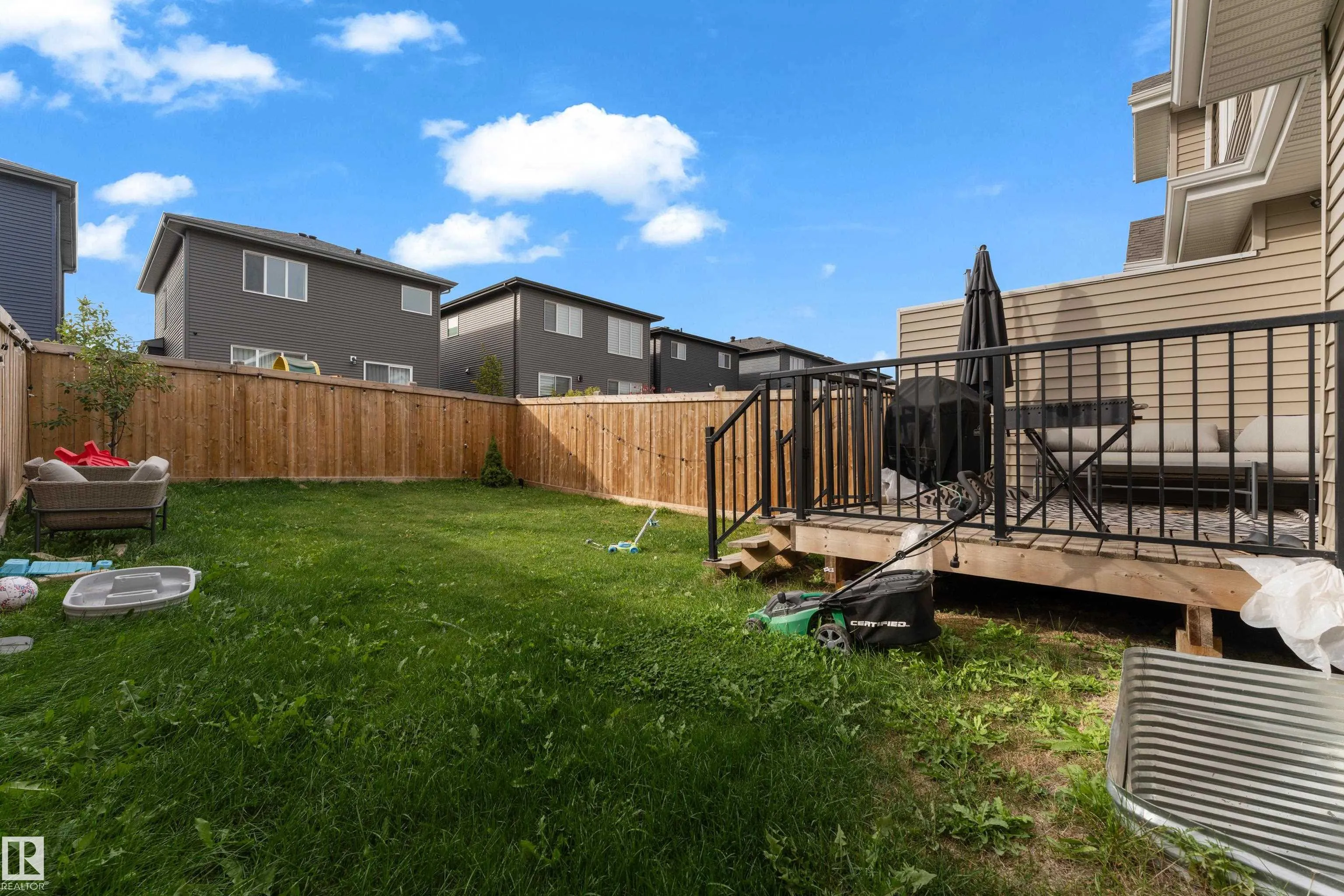 5230 KINNEY Place