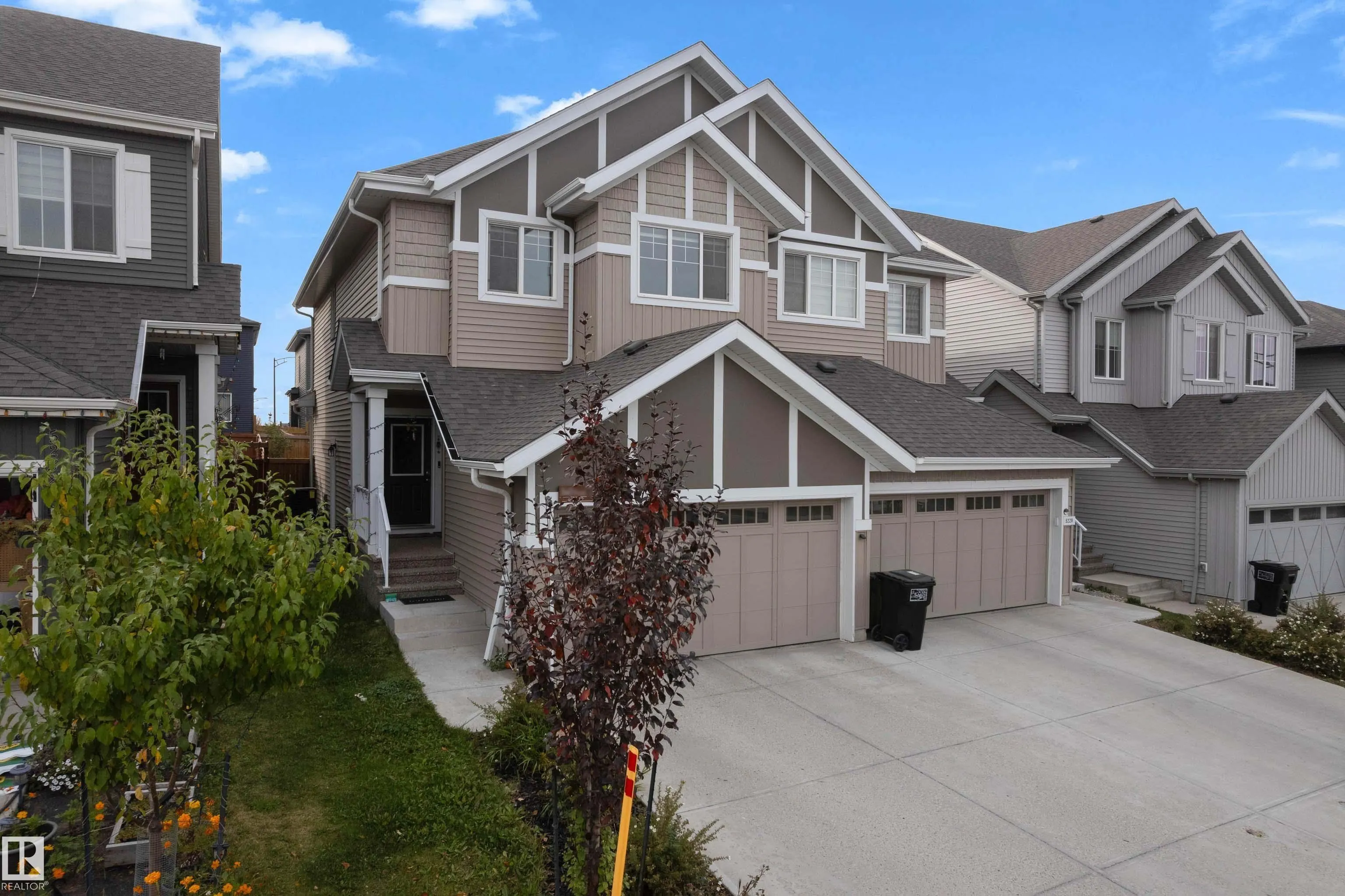 5230 KINNEY Place