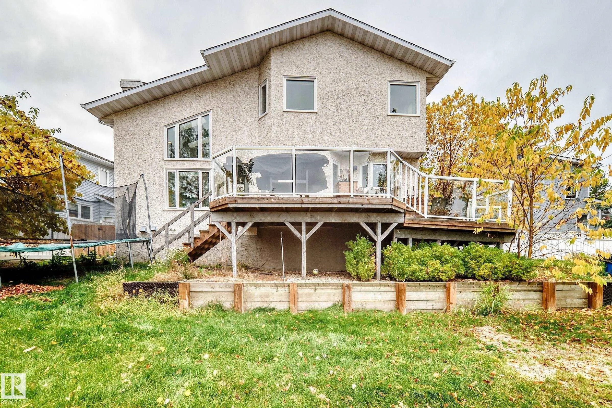 88 HIGHLAND Way