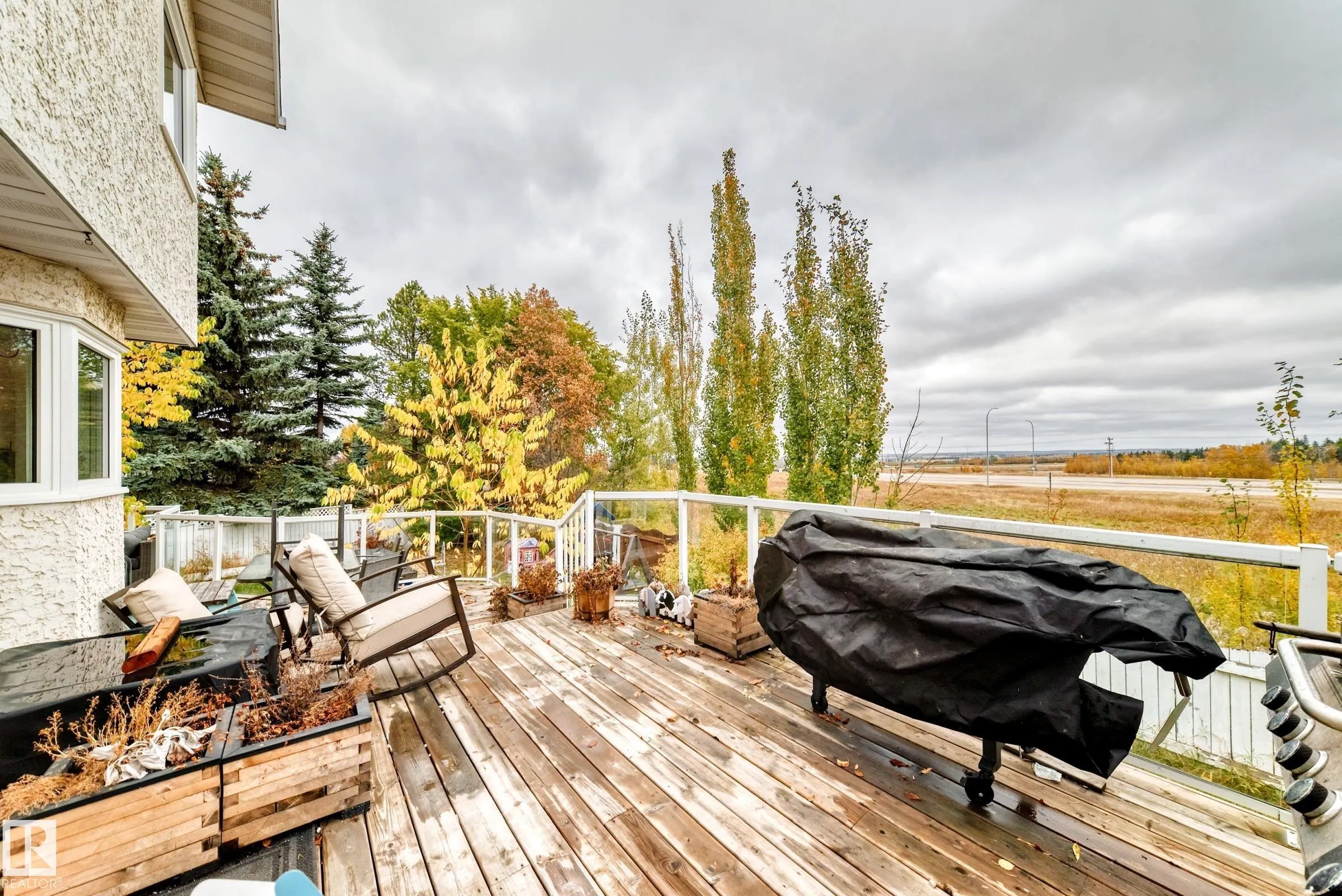 88 HIGHLAND Way